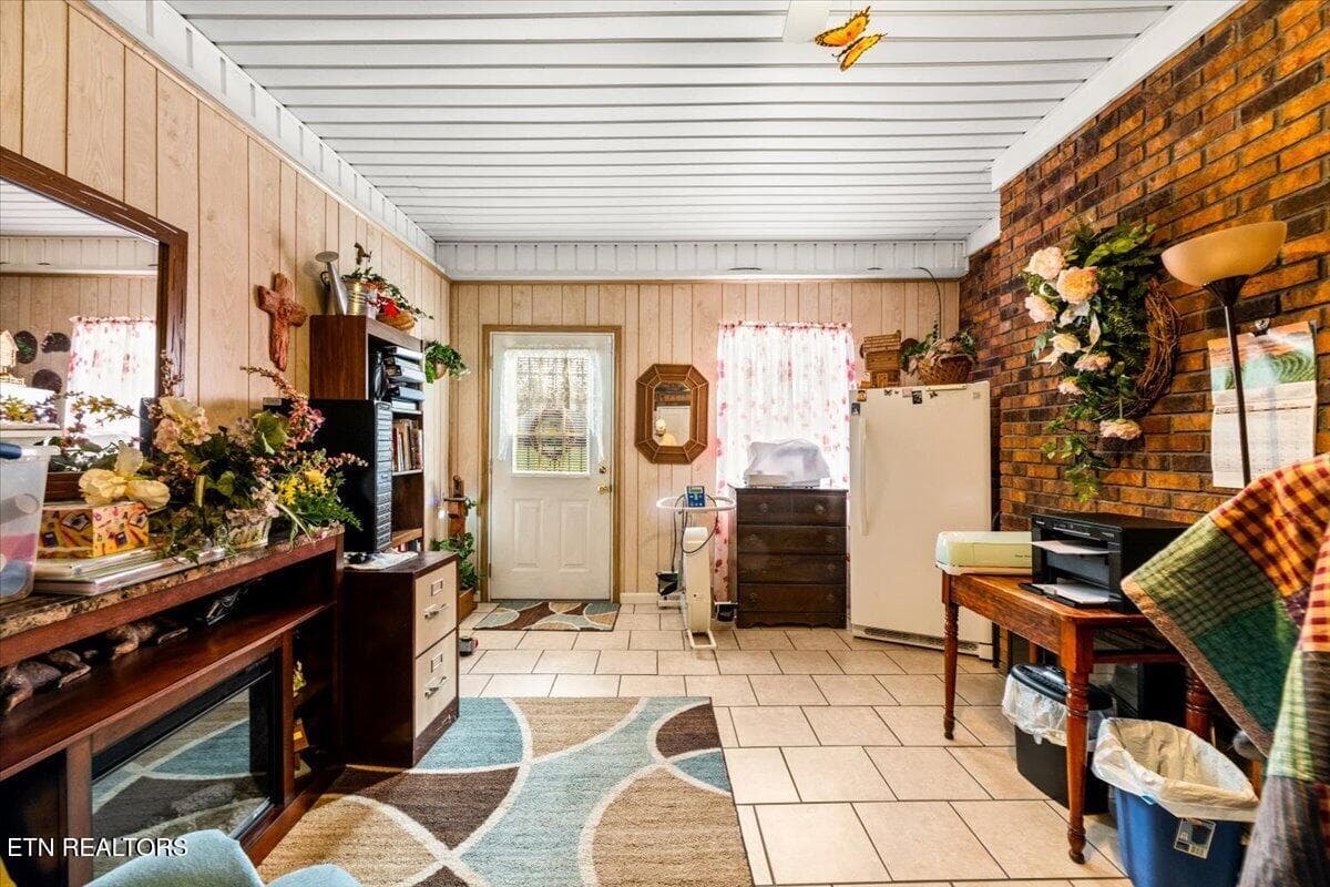 42-177 Thomas Rd - 177 Thomas Rd, Speedwell, TN 37870, Speedwell