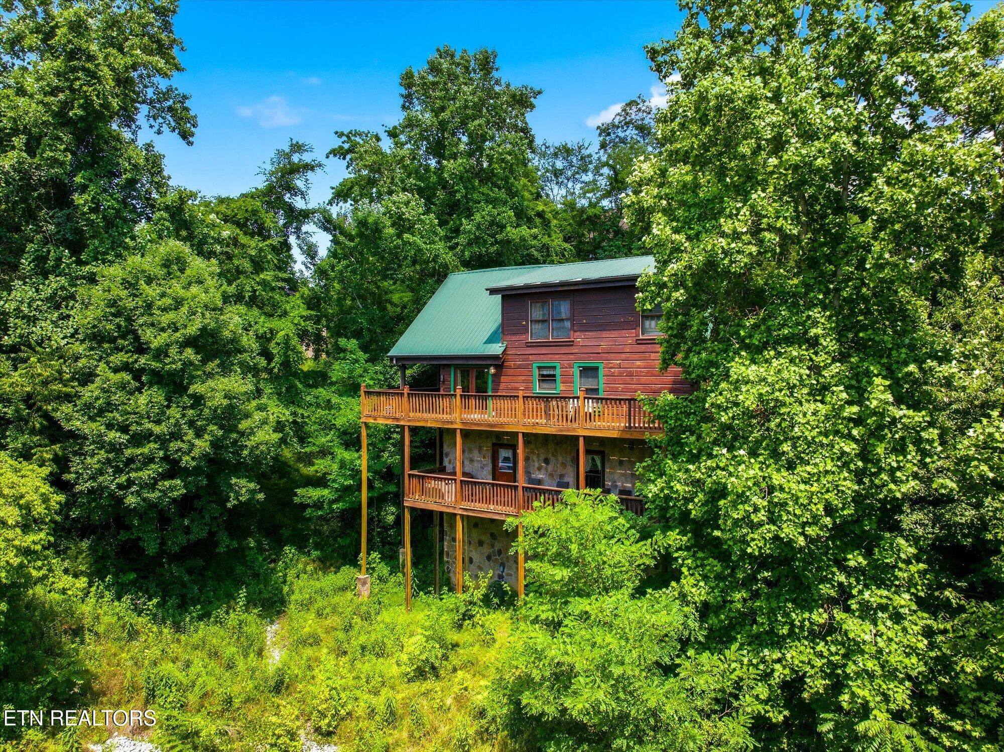 02 - 2606 Tree Tops Way, Pigeon Forge, TN 37863, Pigeon Forge