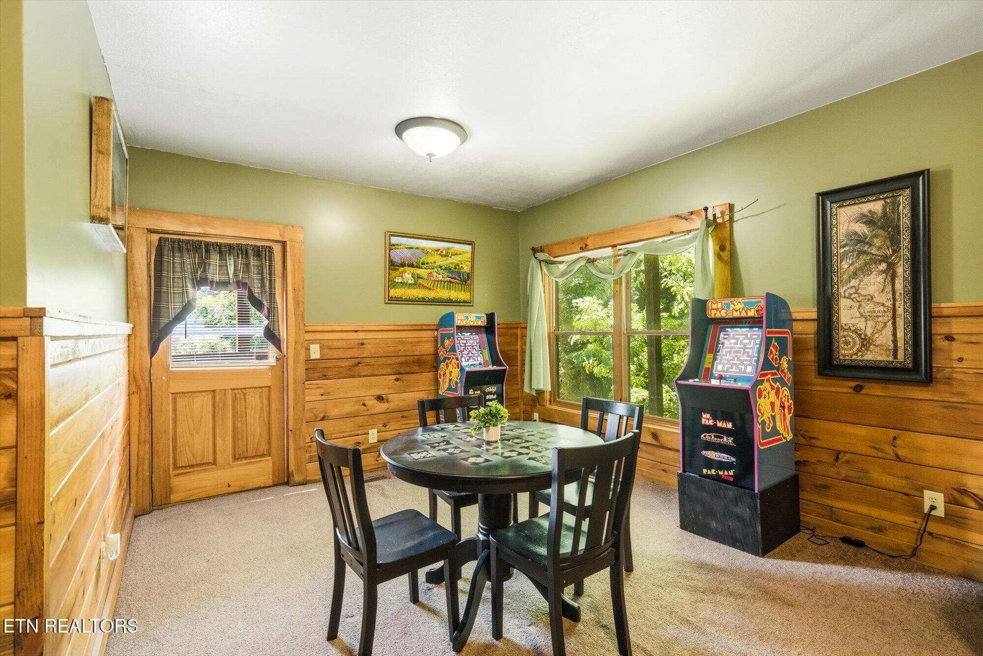 07 - 2606 Tree Tops Way, Pigeon Forge, TN 37863, Pigeon Forge