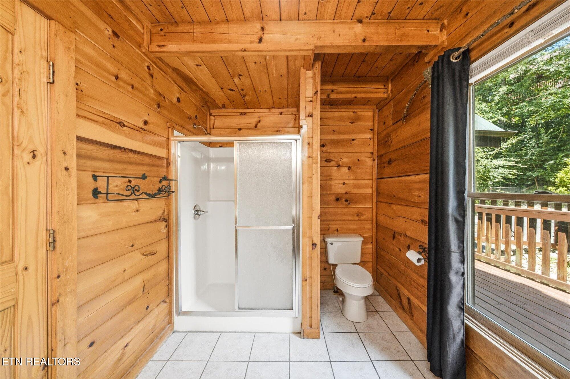 25 - 2606 Tree Tops Way, Pigeon Forge, TN 37863, Pigeon Forge