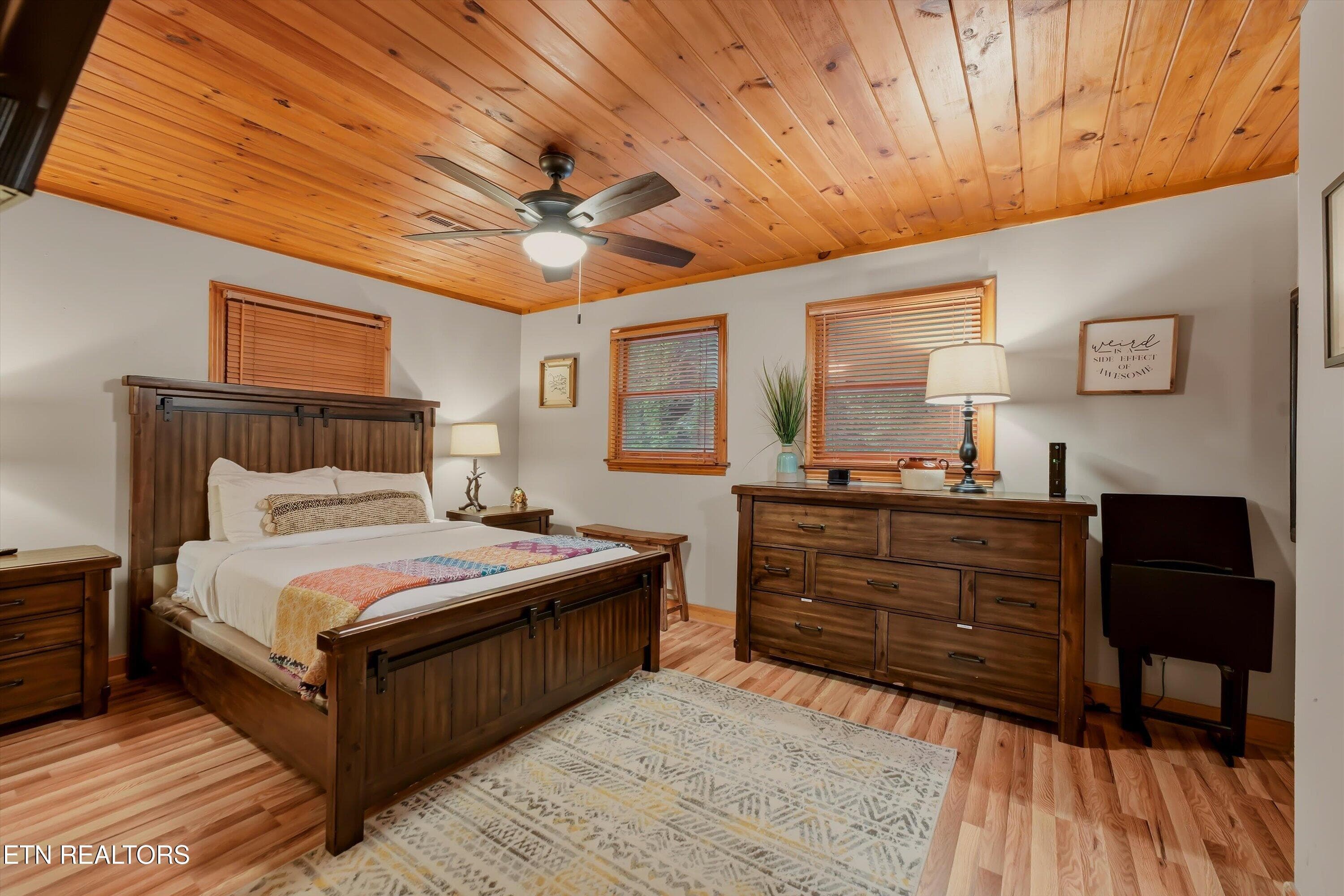 13-FINAL-13 - 3770 Ravens Den Way, Pigeon Forge, TN 37862, Pigeon Forge
