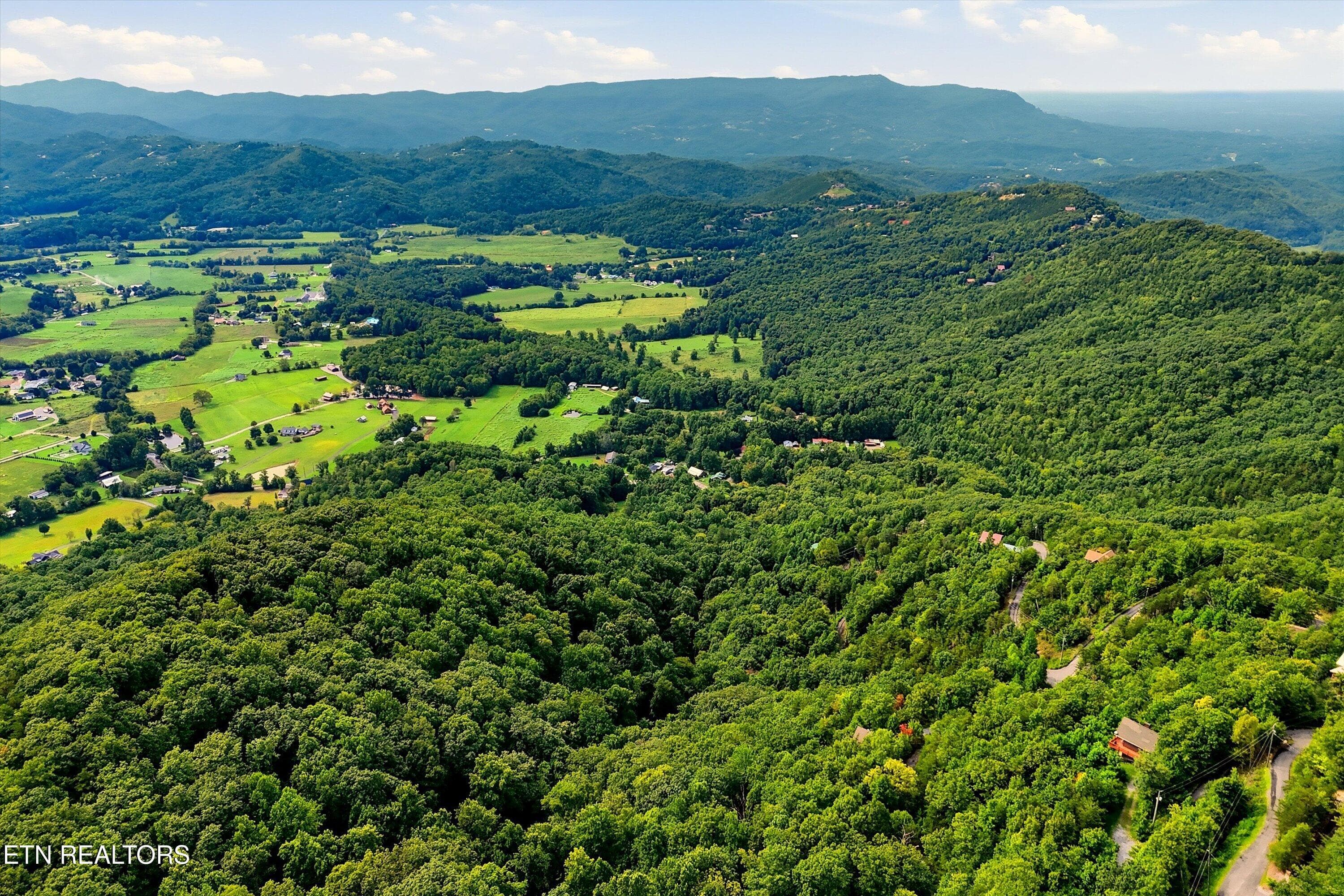31-Ravens Den Drone-7 - 3770 Ravens Den Way, Pigeon Forge, TN 37862, Pigeon Forge