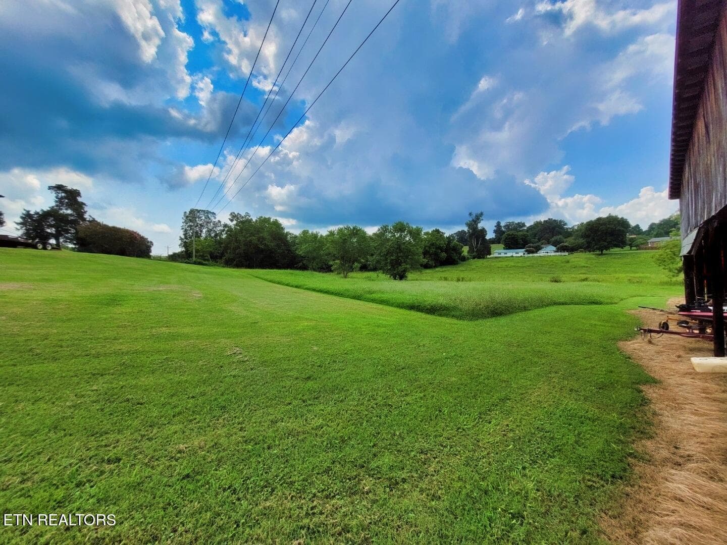 1000048070 (1) - 3150 Robinson Creek Rd, Morristown, TN 37813