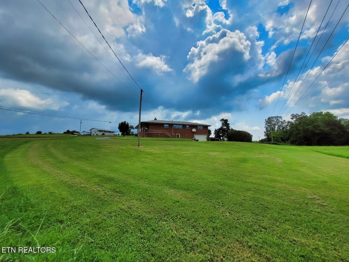 1000048072 (1) - 3150 Robinson Creek Rd, Morristown, TN 37813