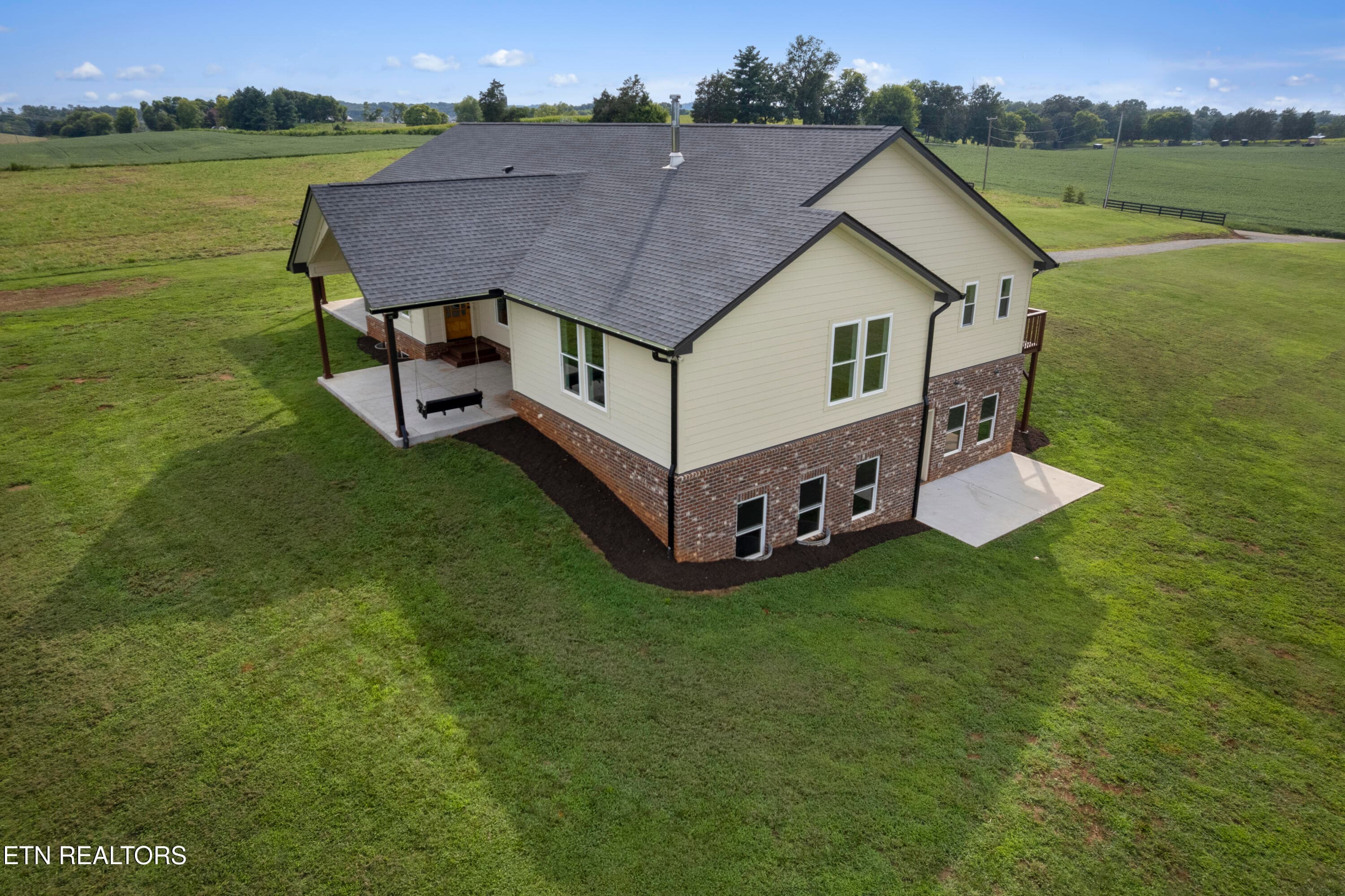Drone - 1121 Frogpond Rd, Friendsville, TN 37737