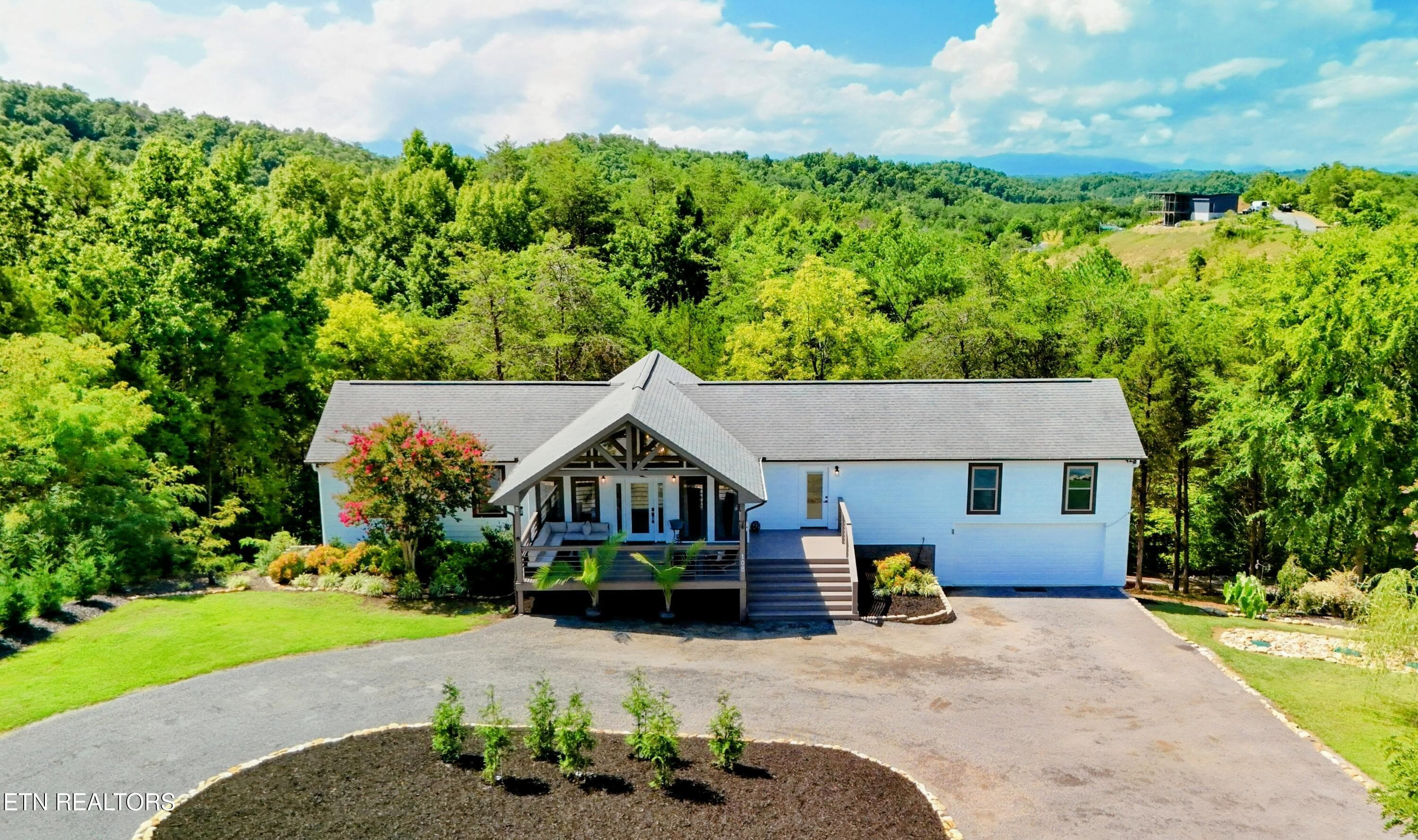 dji_fly_20260804_120020_0331_17858609191 - 108 Bay View Point, Sevierville, TN 37876