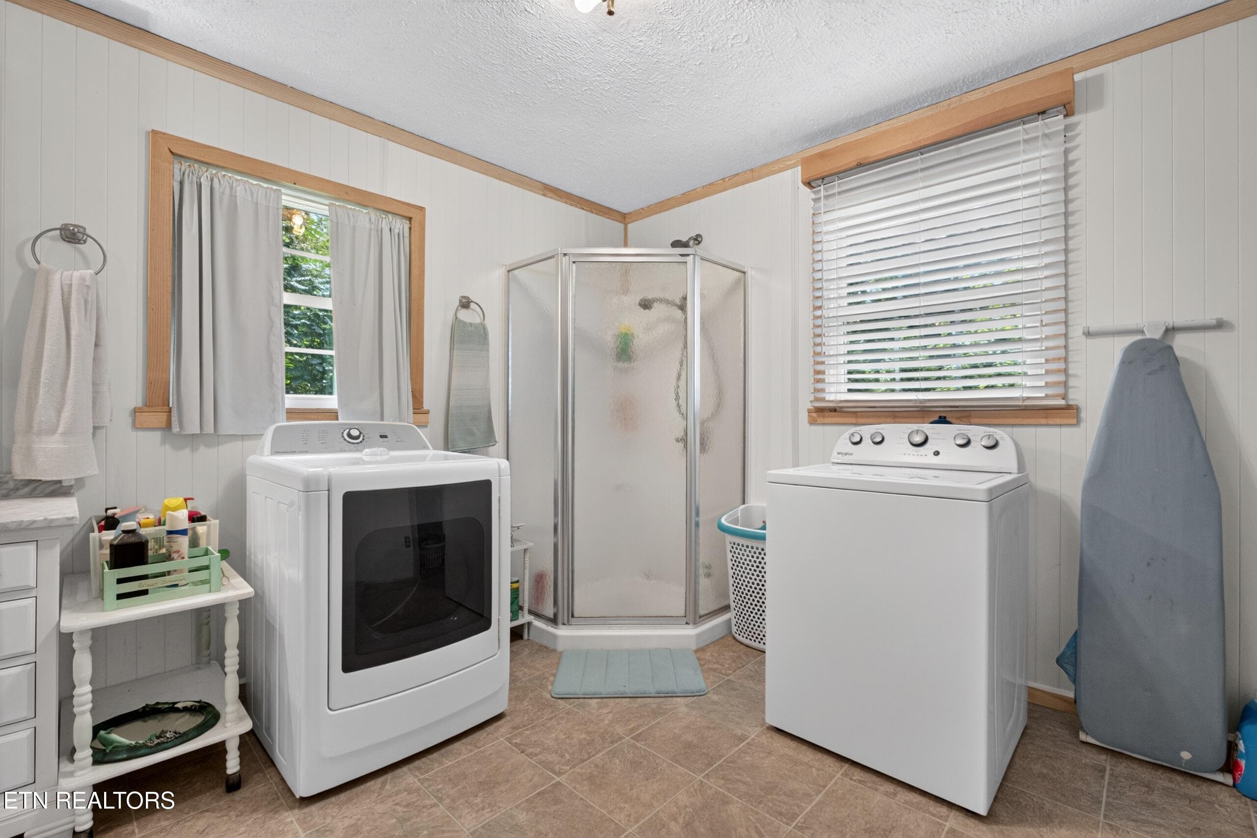 DSC07702 - 582 Spencer Drive, Spencer, TN 38585