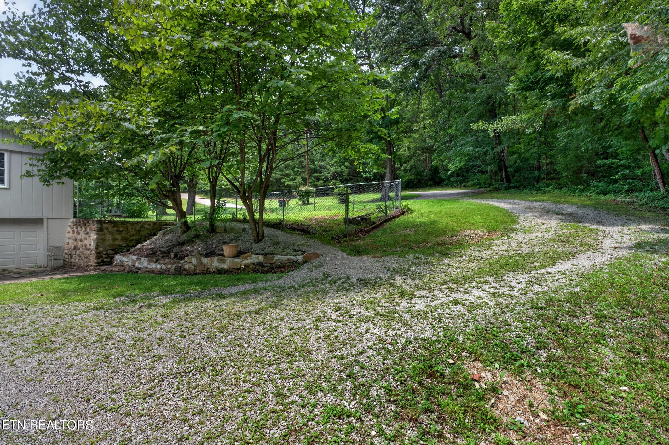 DSC07747 - 582 Spencer Drive, Spencer, TN 38585