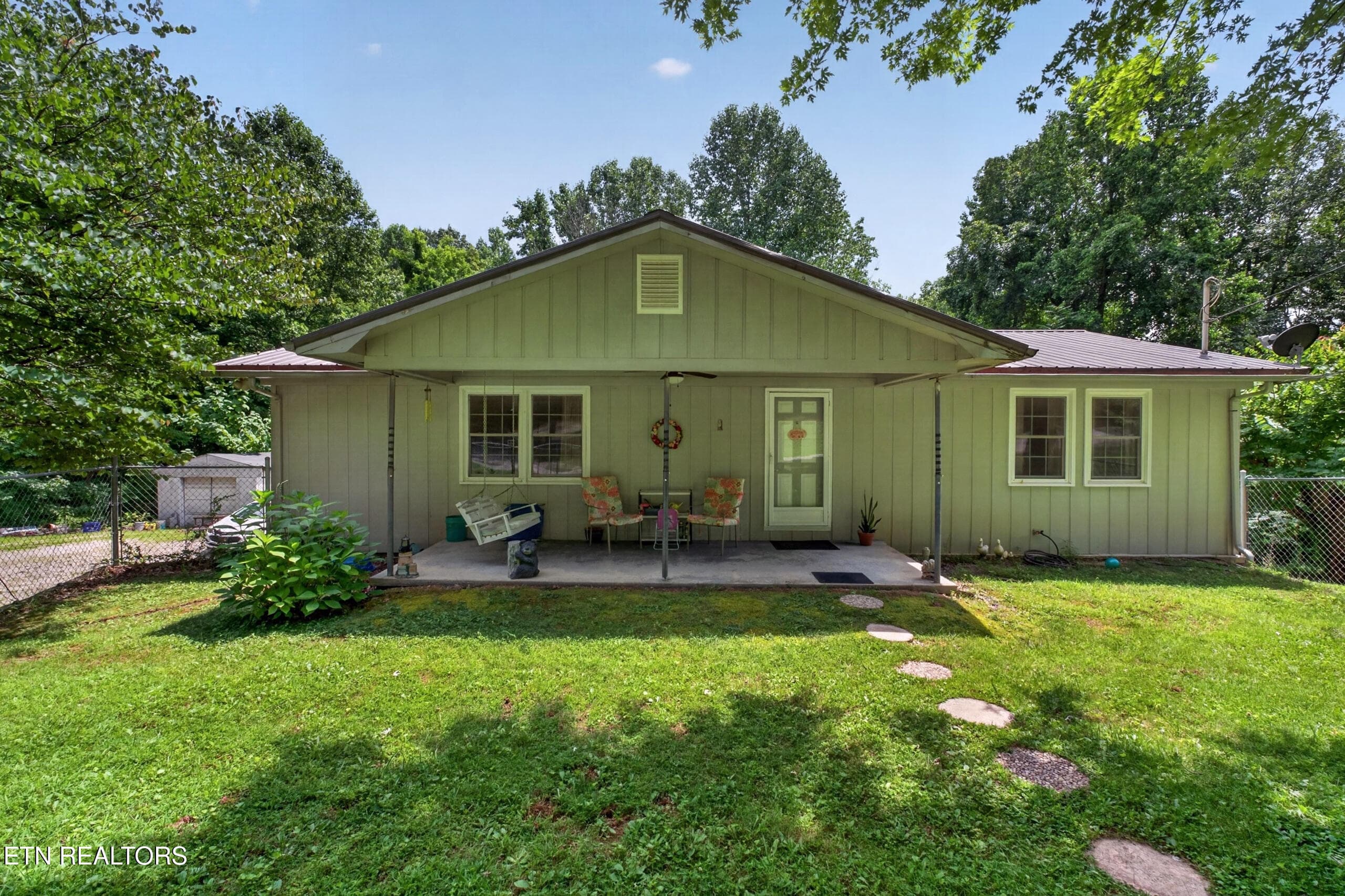 582 Spencer Drive, Spencer, TN 38585