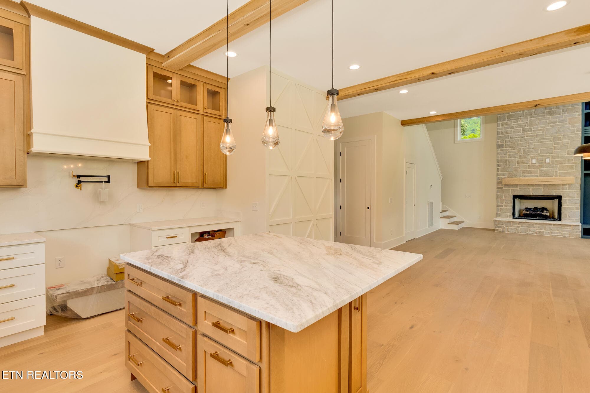 1402-W-55th-St-MLS-Photos-15 - 1402 W 55th St, Chattanooga, TN 37409, Chattanooga