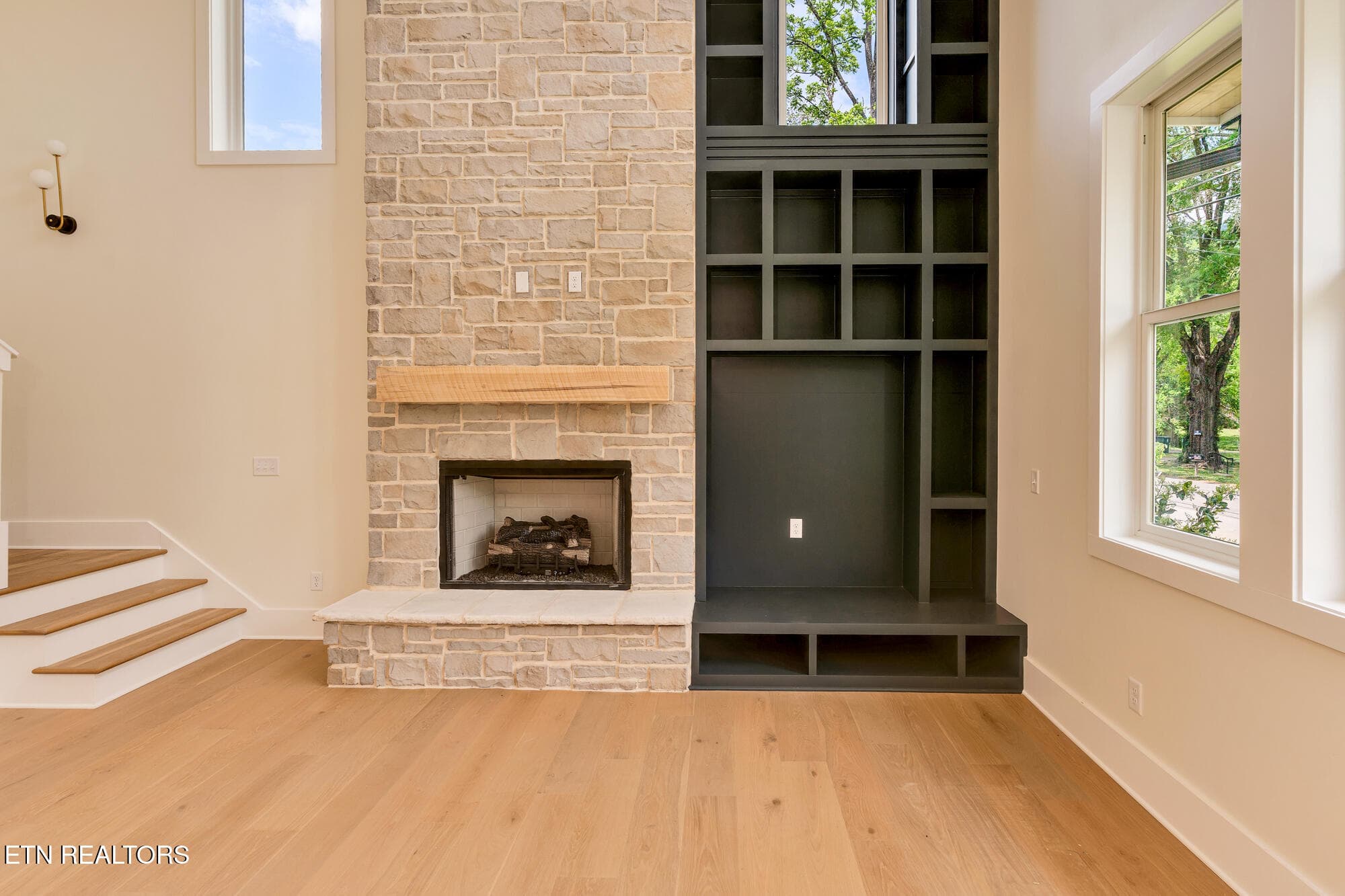 1402-W-55th-St-MLS-Photos-20 - 1402 W 55th St, Chattanooga, TN 37409, Chattanooga