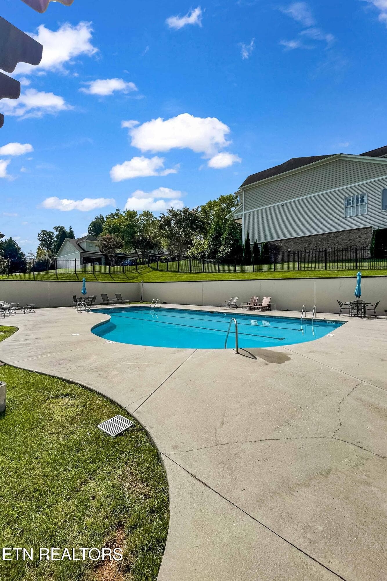 Community Pool - 436 Laurel Ridge Lane, Knoxville, TN 37922, Knoxville