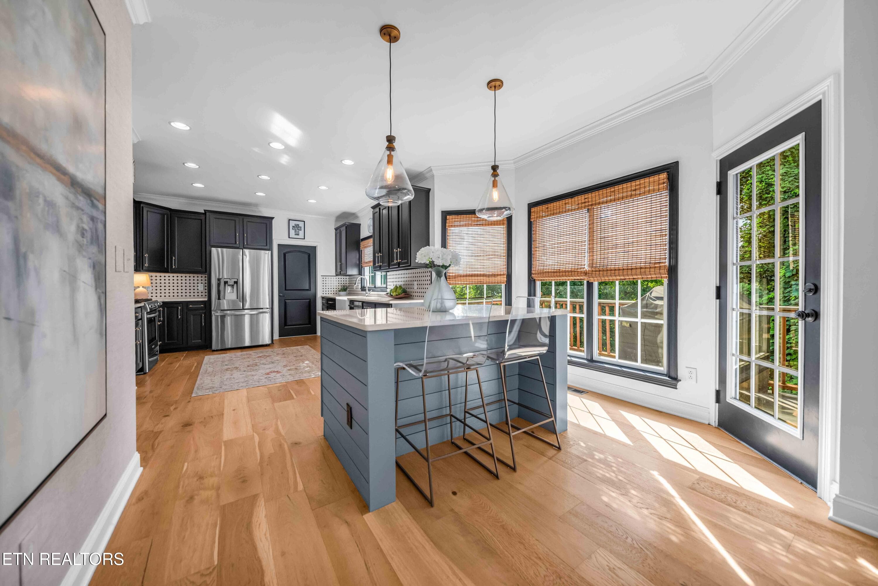 Large Island - 436 Laurel Ridge Lane, Knoxville, TN 37922, Knoxville
