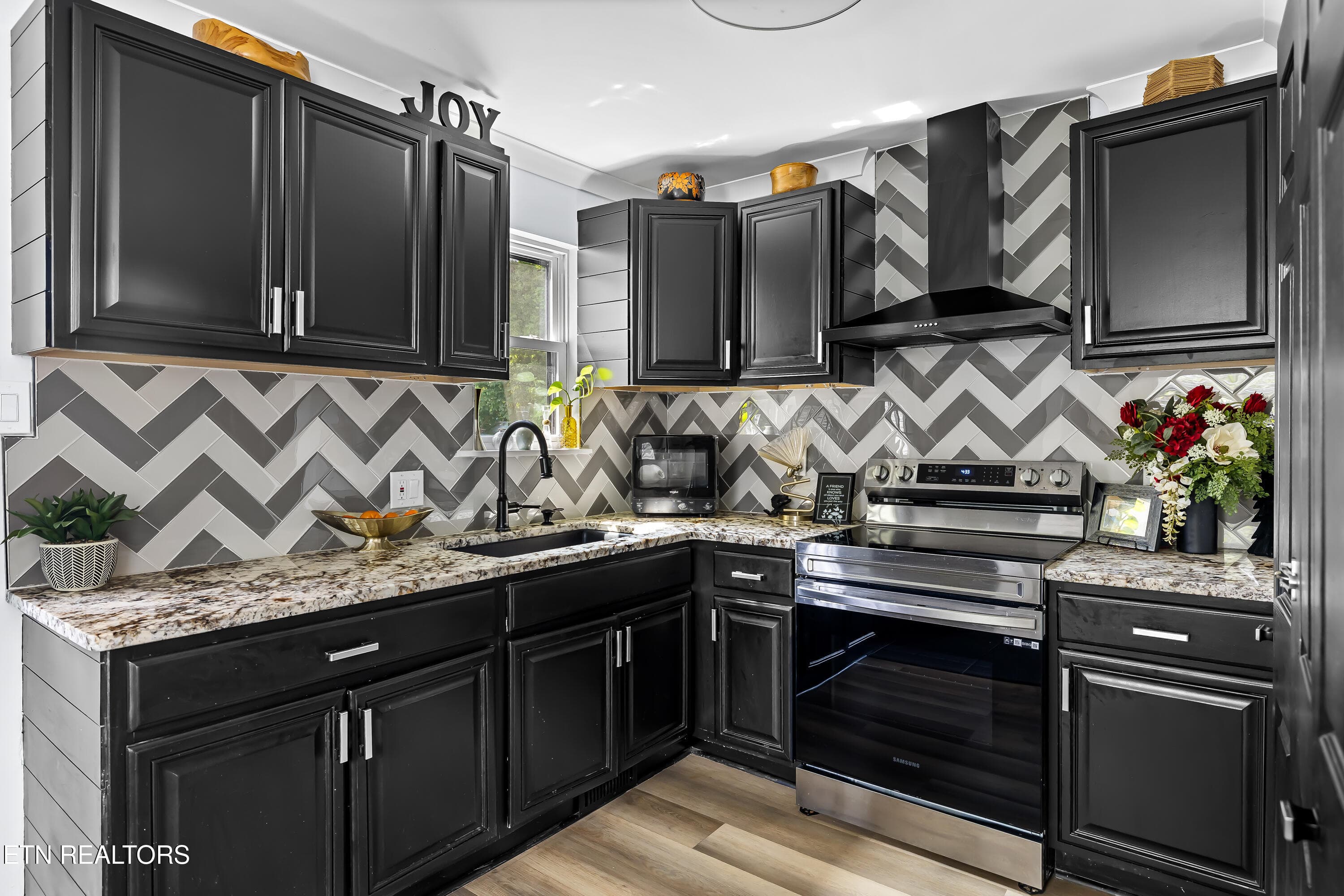 2032SeminoleAve-18 - 2032 Seminole Ave, Knoxville, TN 37915, Knoxville