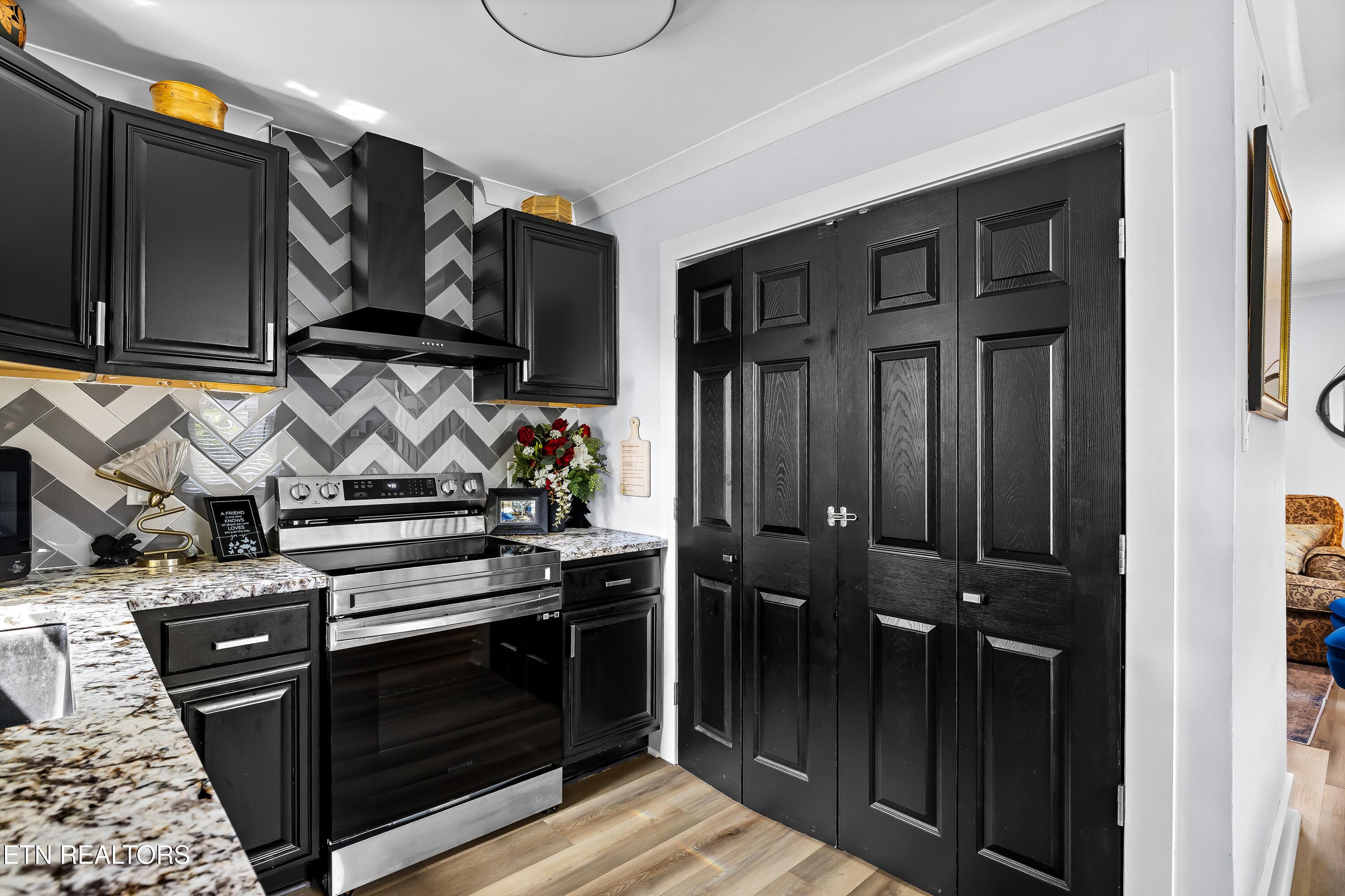 2032SeminoleAve-20 - 2032 Seminole Ave, Knoxville, TN 37915, Knoxville