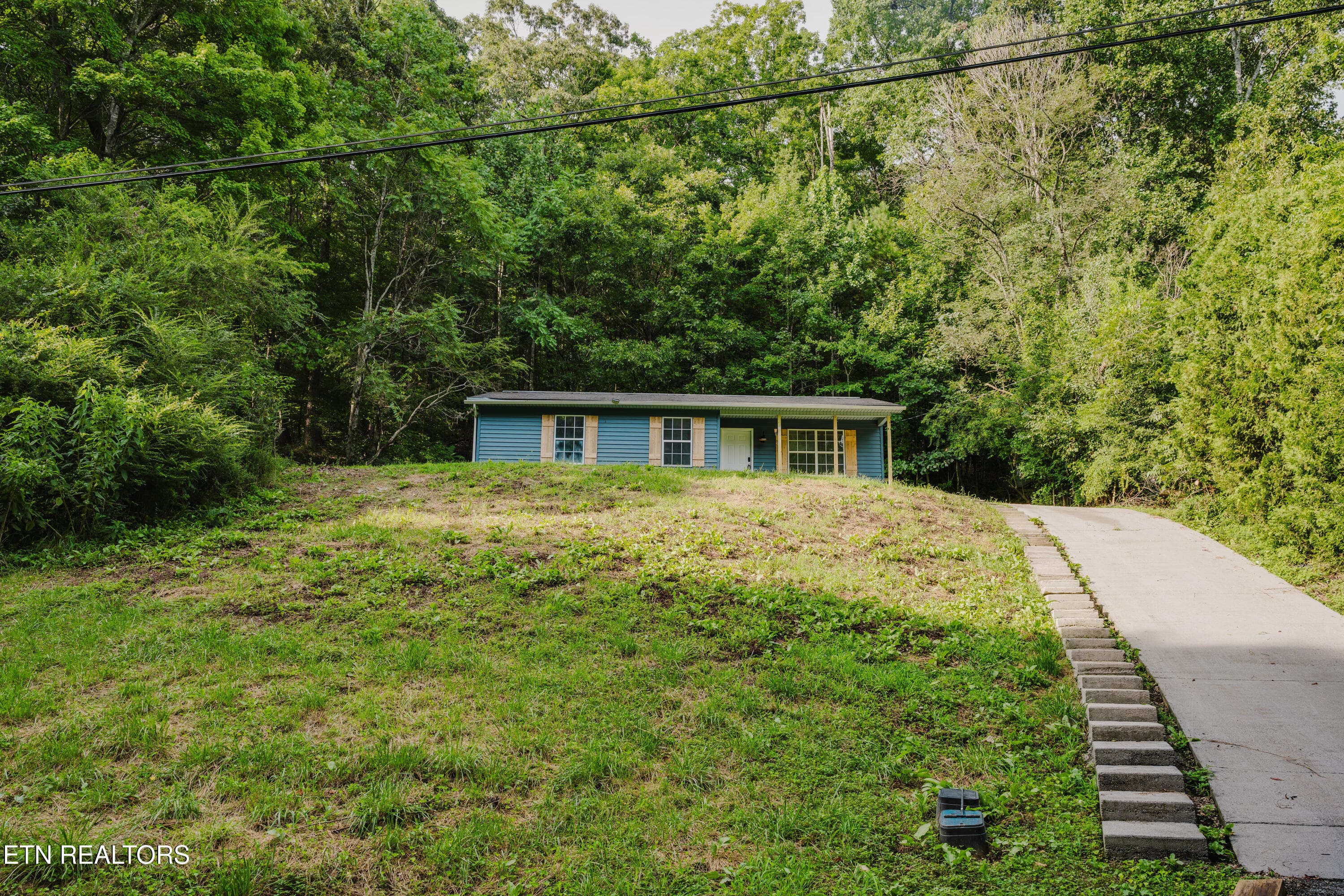 146 Park PL-0003 - 146 Park Place, Harriman, TN 37748, Harriman