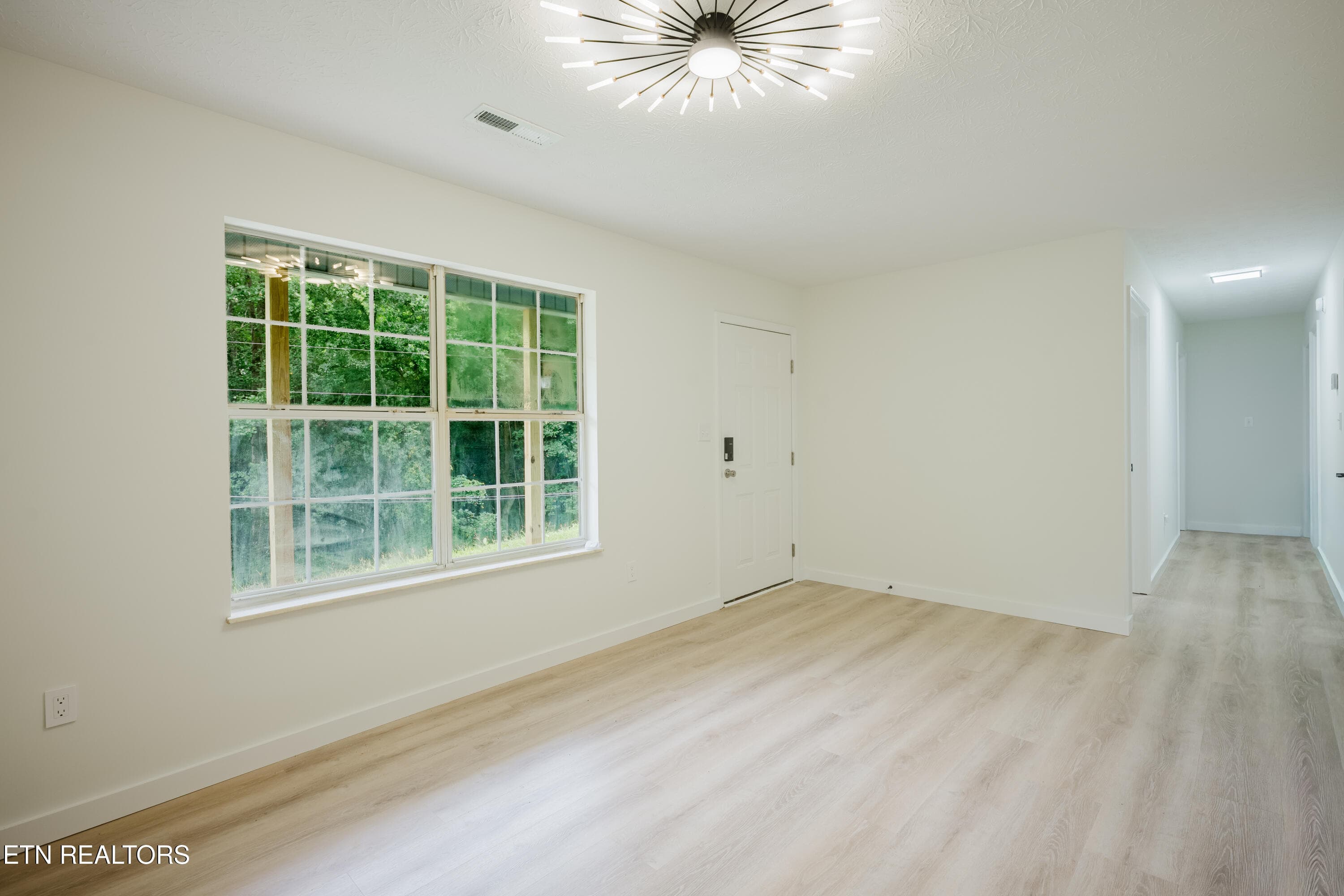 146 Park PL-0022 - 146 Park Place, Harriman, TN 37748, Harriman