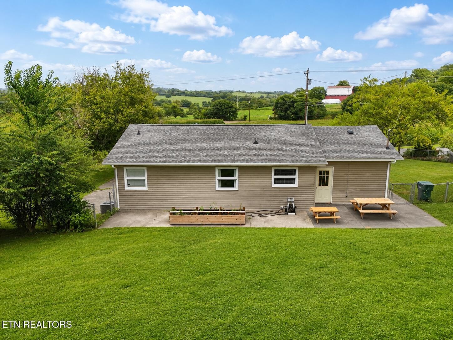 71E930A5-B63A-4F10-90D6-AAD43C800005 - 1633 Maple St, White Pine, TN 37890, White Pine