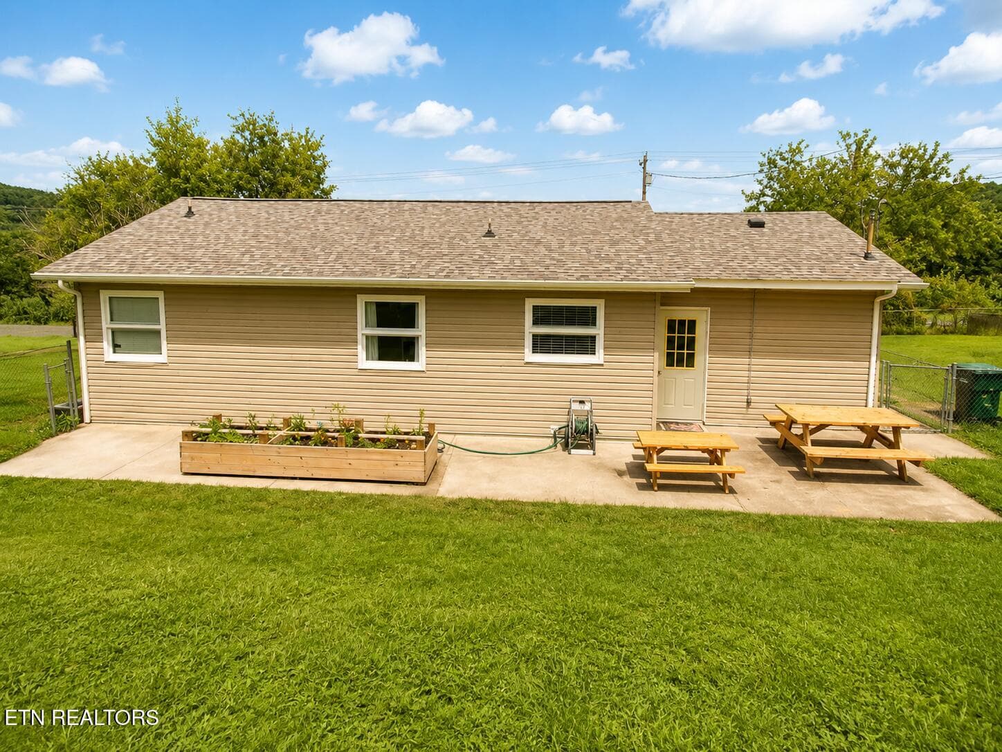B078C59F-BEF9-4083-BB3C-6657BEB73E0A - 1633 Maple St, White Pine, TN 37890, White Pine