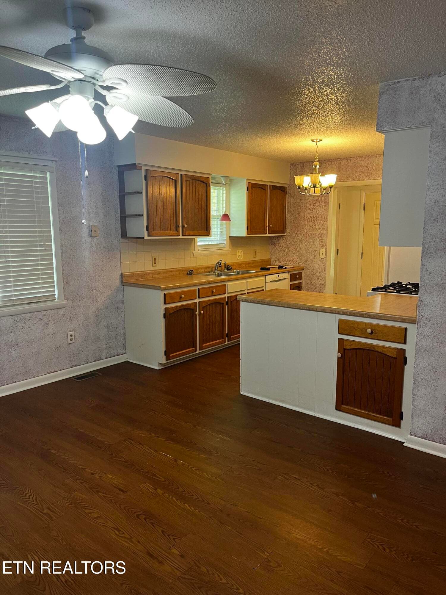 IMG_2894 - 48 Fallingbrook Drive, Crossville, TN 38555