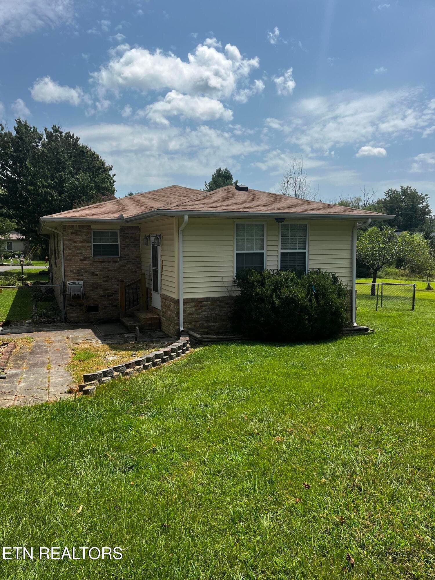 IMG_2906 - 48 Fallingbrook Drive, Crossville, TN 38555