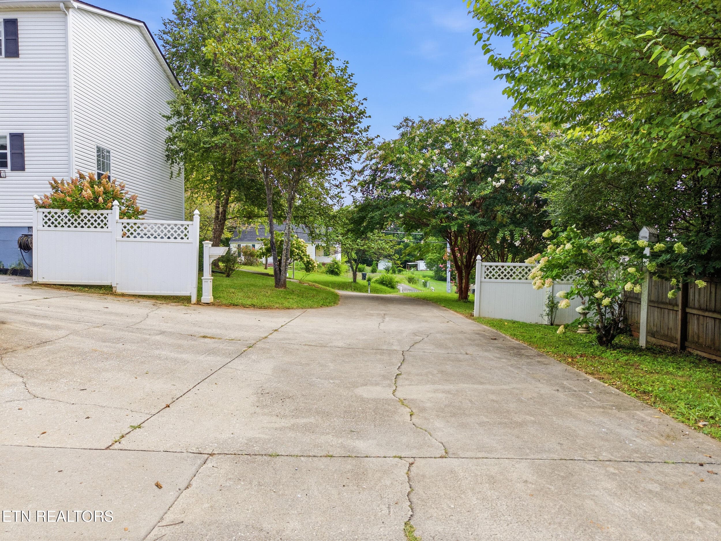 5209 Montrose Rd. - 5209 Montrose Rd, Knoxville, TN 37918, Knoxville