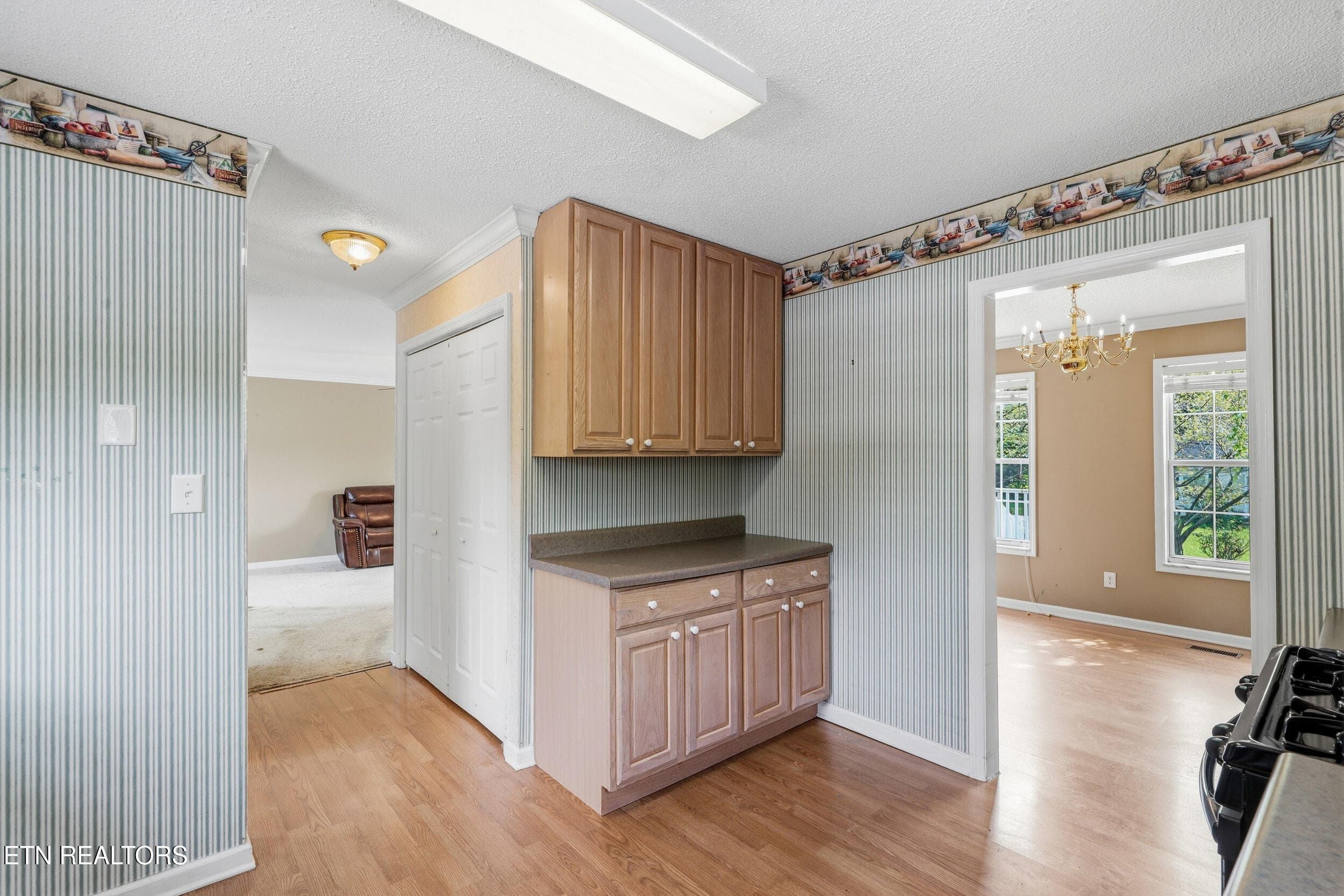 Kitchen - 5209 Montrose Rd, Knoxville, TN 37918, Knoxville