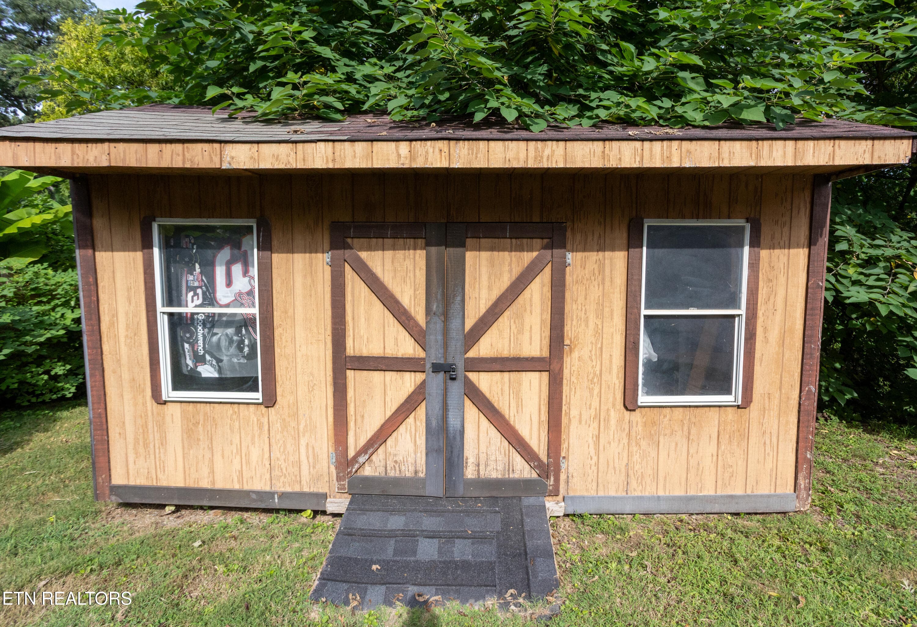 Inskip 10 - 609 W Inskip Drive, Knoxville, TN 37912, Knoxville