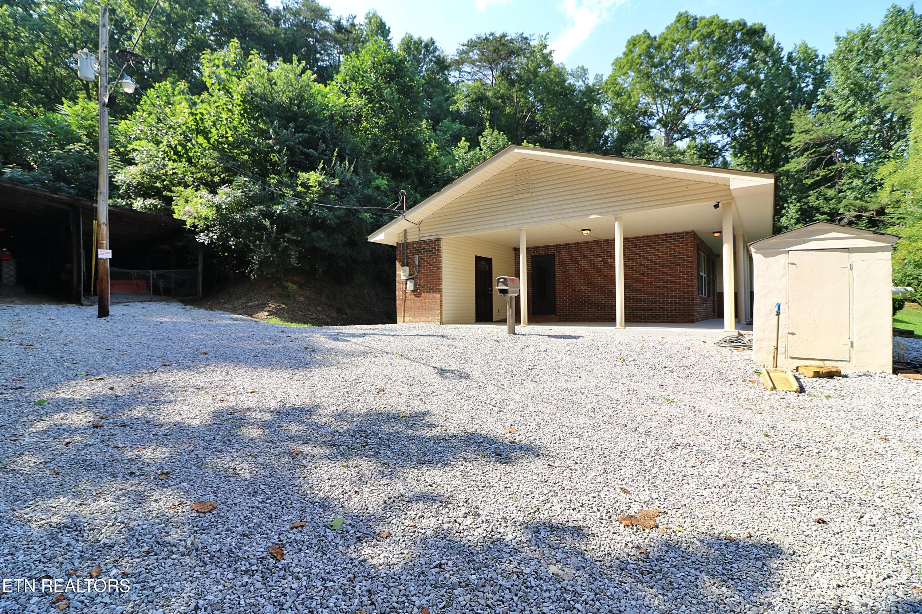 094A4341 - 7914 Brimstone Rd, Robbins, TN 37852