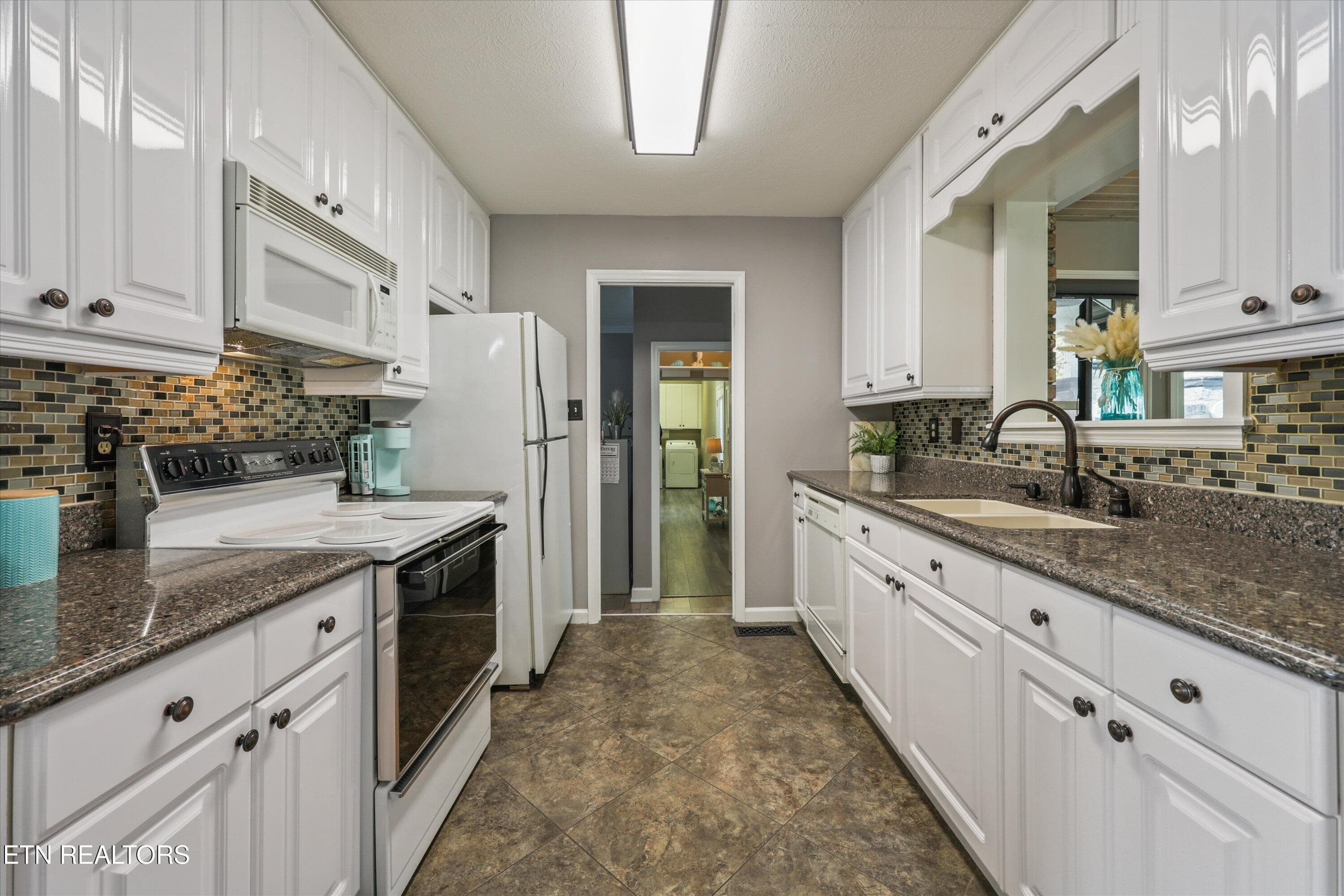 15-148 Clinch View Dr 25 - 148 Clinch View Drive, Corryton, TN 37721