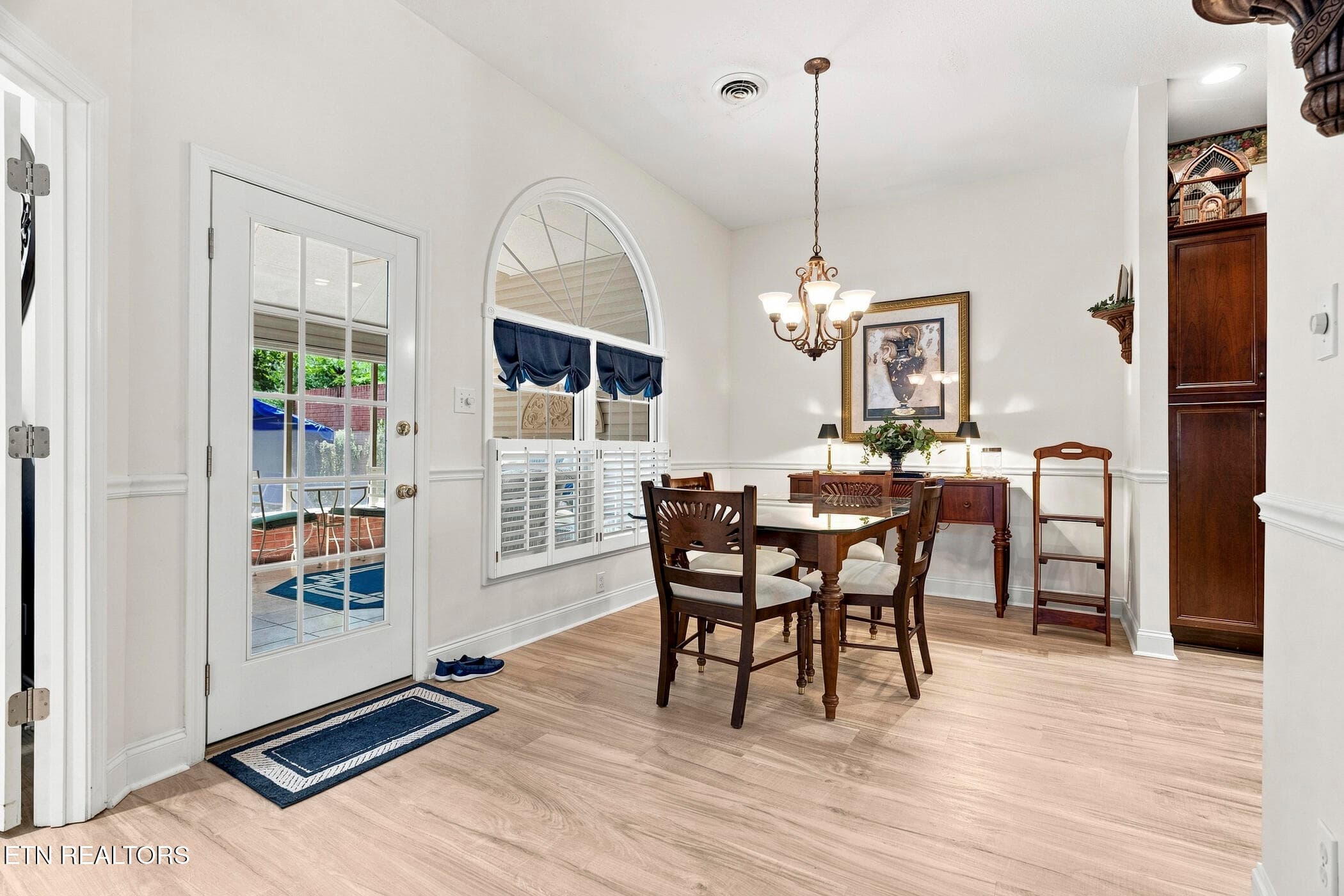 dsc05156 - 367 Paine Lake Drive, Sevierville, TN 37862