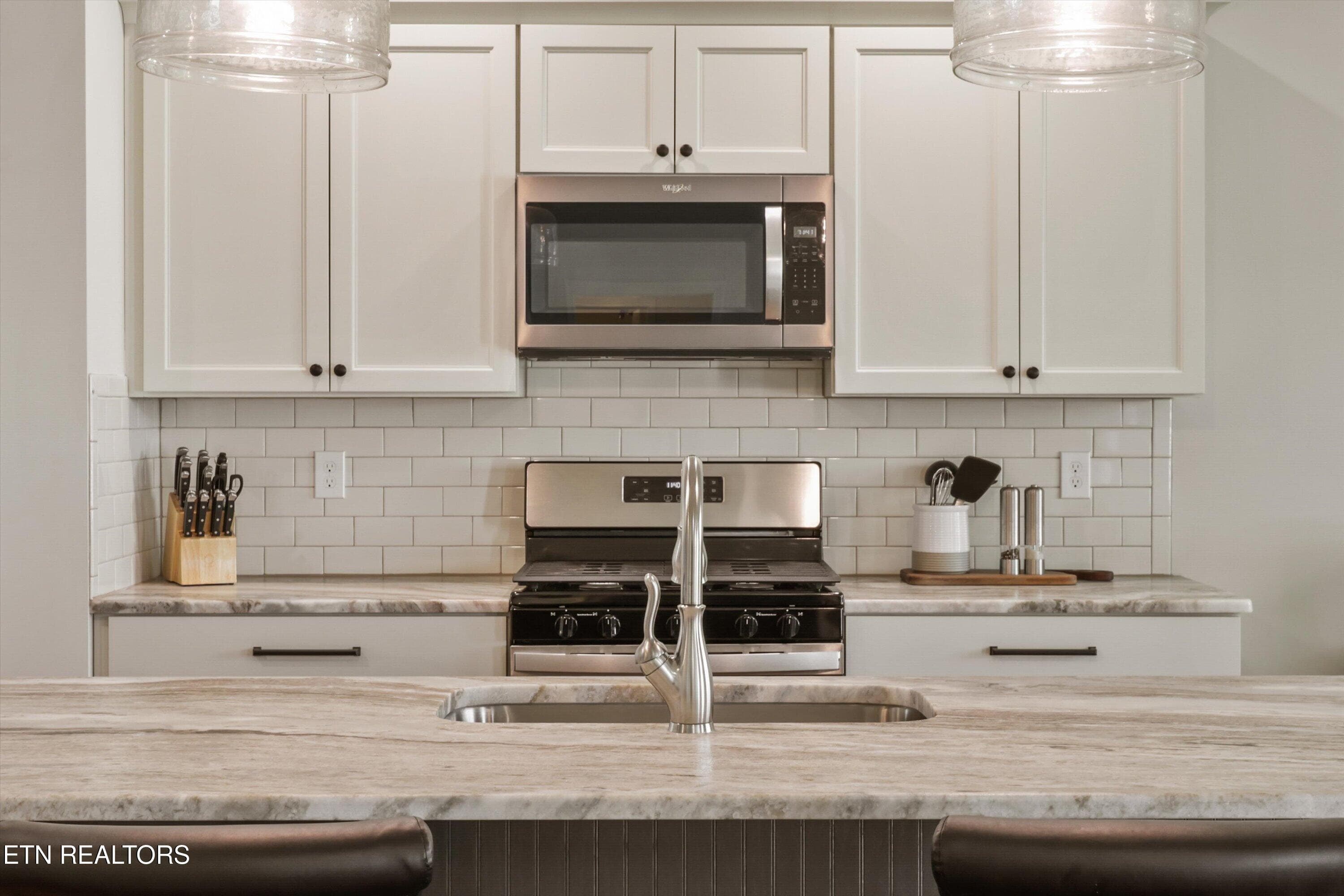 12-8930 Queensdale Ln07 - 8930 Queensdale Lane, Knoxville, TN 37924, Knoxville