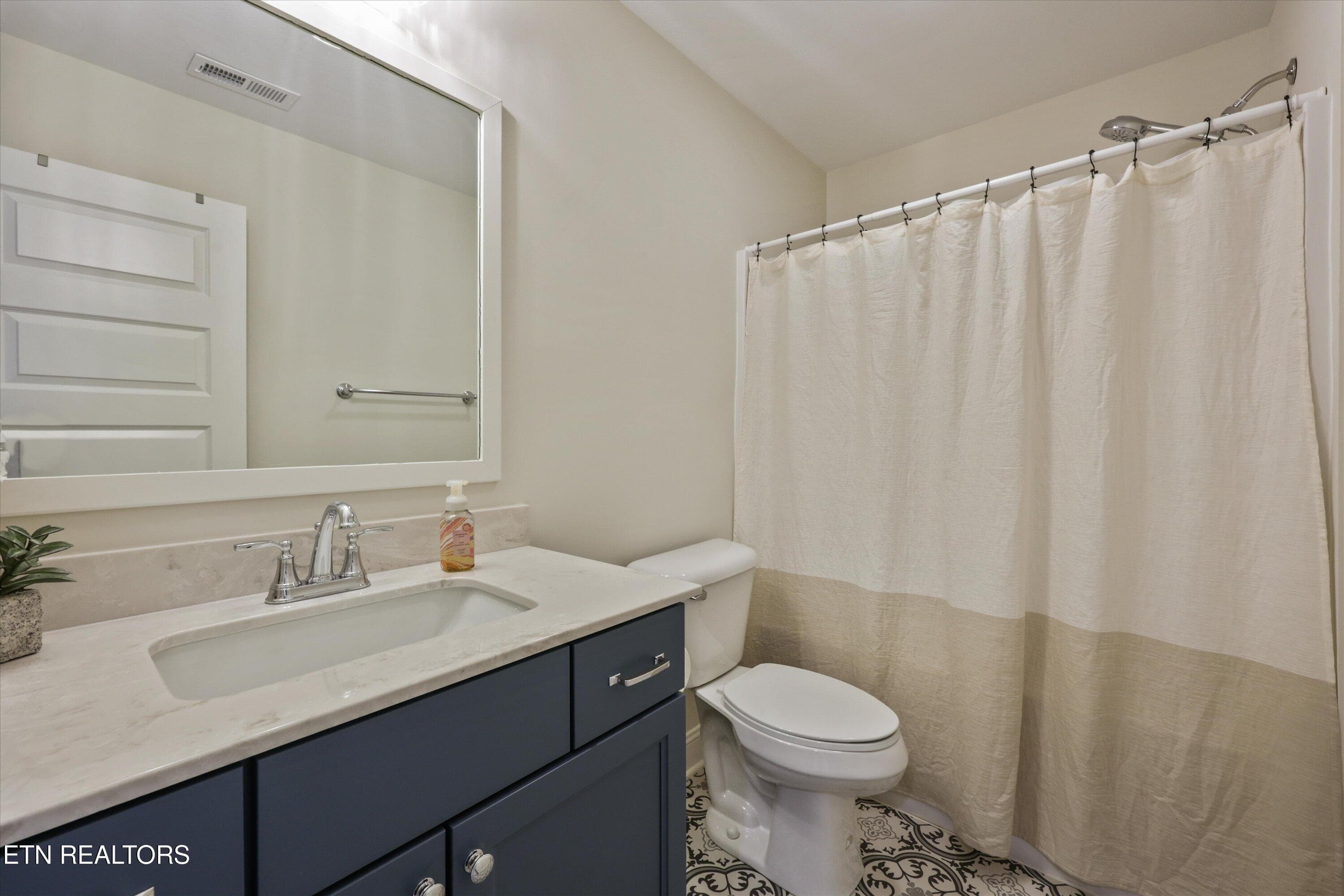 25-8930 Queensdale Ln19 - 8930 Queensdale Lane, Knoxville, TN 37924, Knoxville