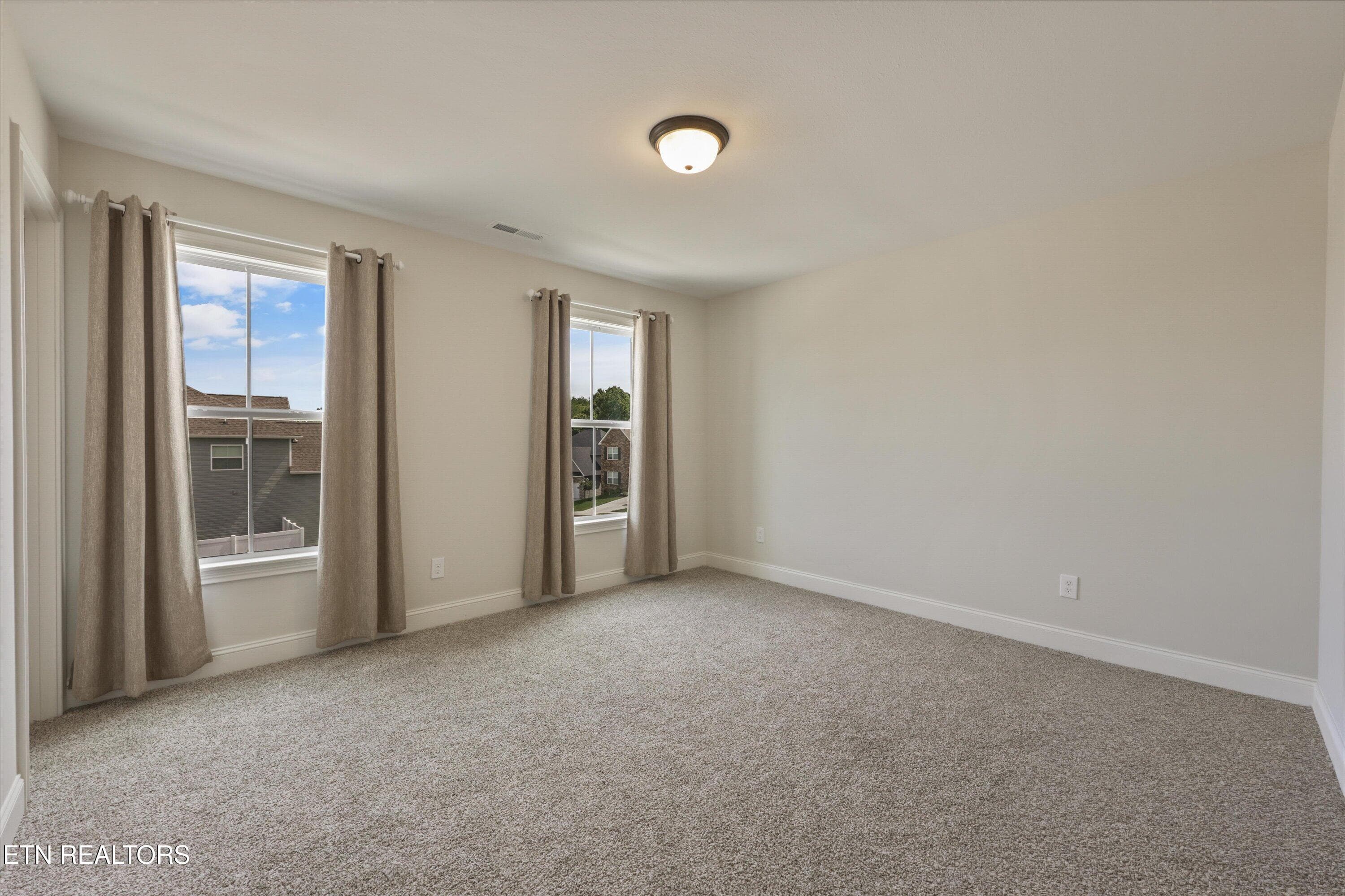 26-8930 Queensdale Ln20 - 8930 Queensdale Lane, Knoxville, TN 37924, Knoxville