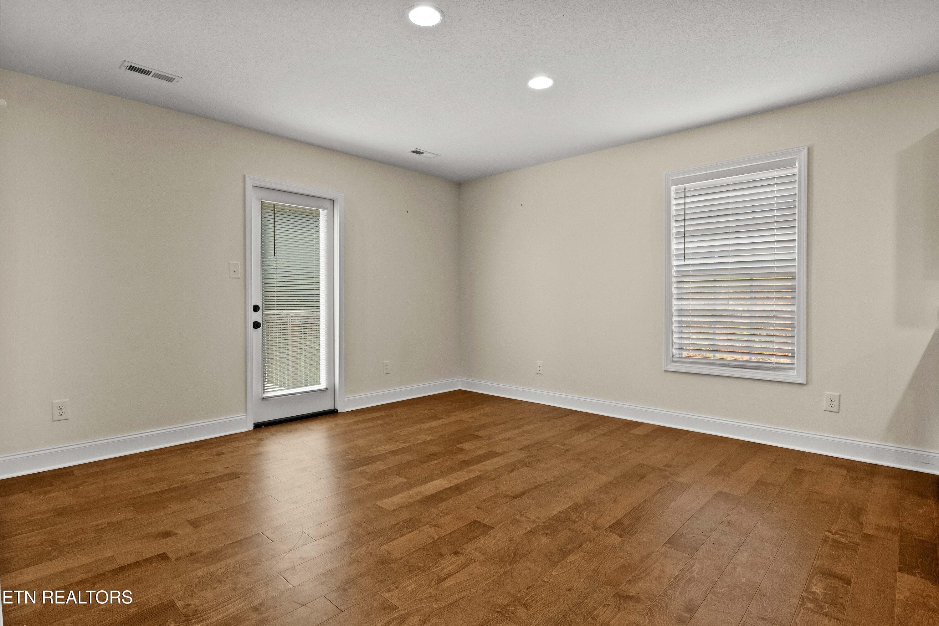 7Dining room - 8021 Poplar Grove Lane, Powell, TN 37849