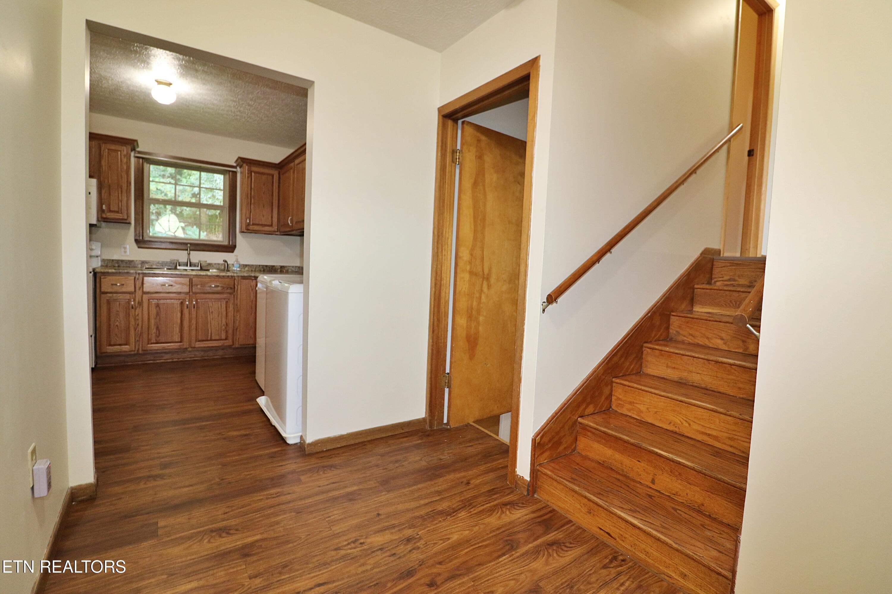 094A4309 - 7914 Brimstone Rd, Robbins, TN 37852