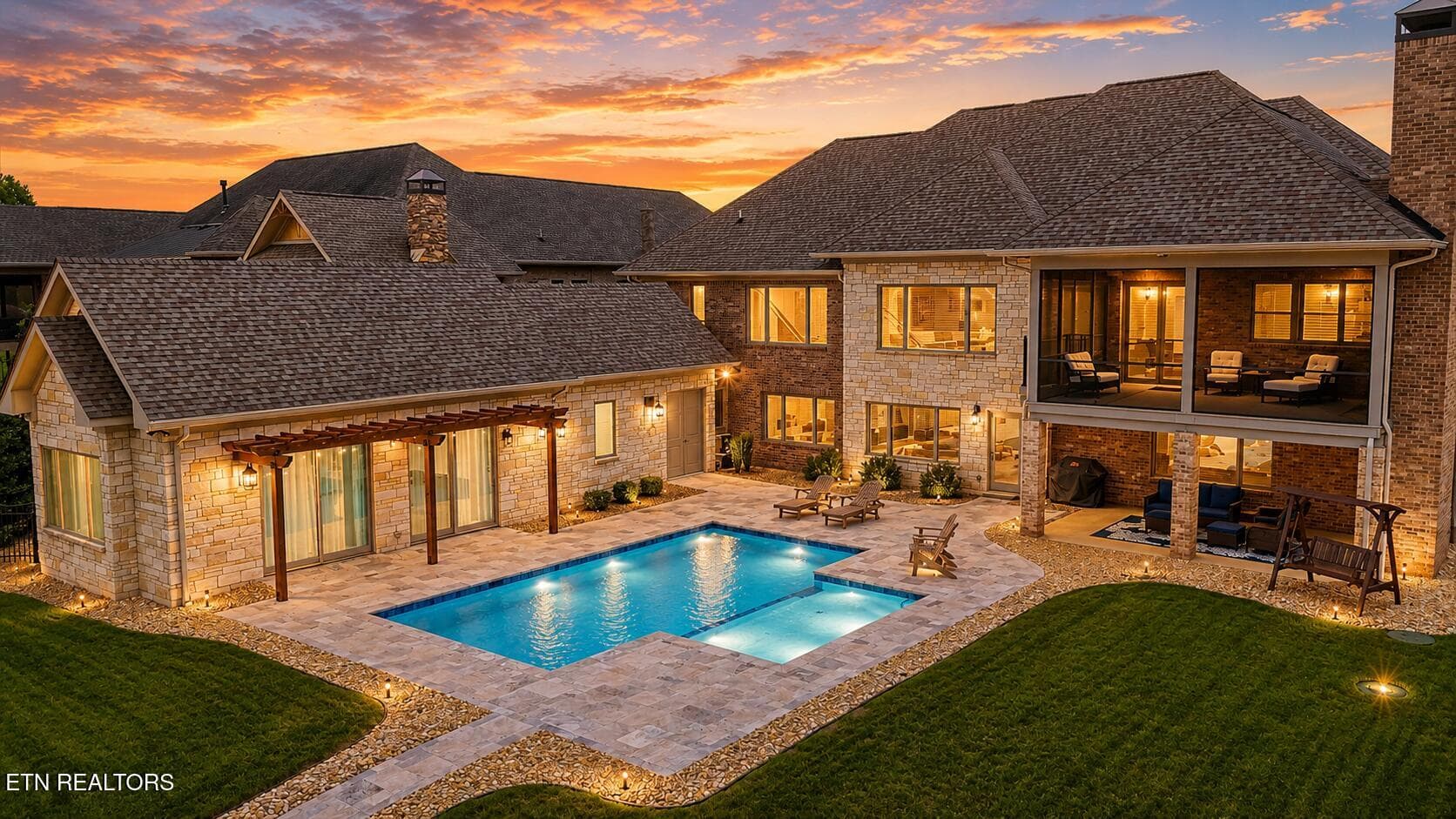 Twilight - 3738 Promontory Point, Louisville, TN 37777