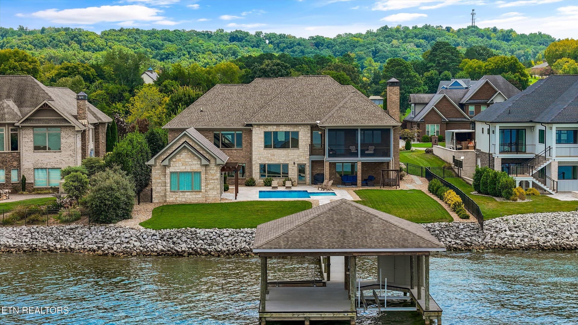 02-3738 Promontory Point61 - 3738 Promontory Point, Louisville, TN 37777