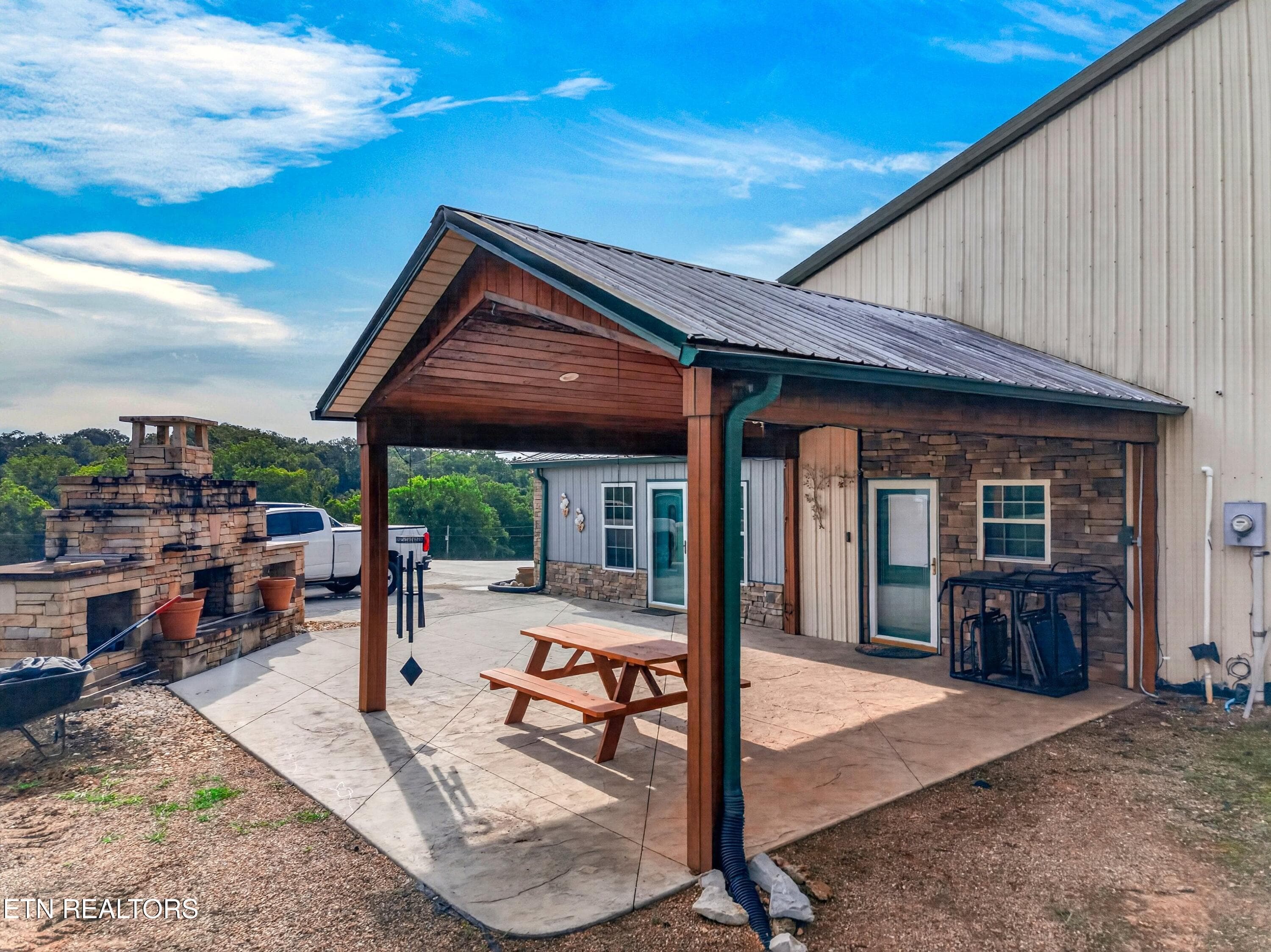 033-428ShraderRoad-Dandridge-TN-37725-SM - 428 Shrader Rd, Dandridge, TN 37725