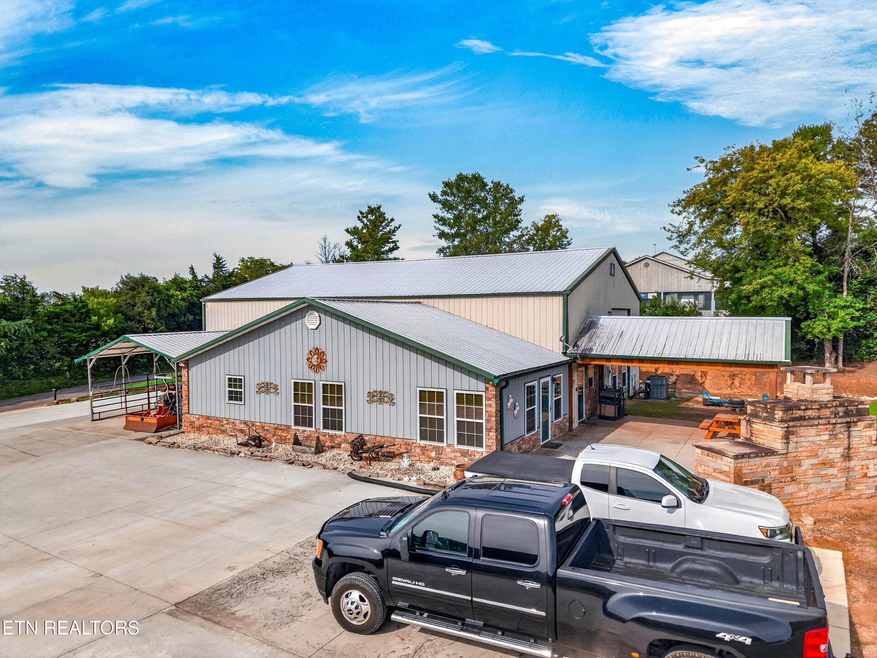 037-428ShraderRoad-Dandridge-TN-37725-SM - 428 Shrader Rd, Dandridge, TN 37725