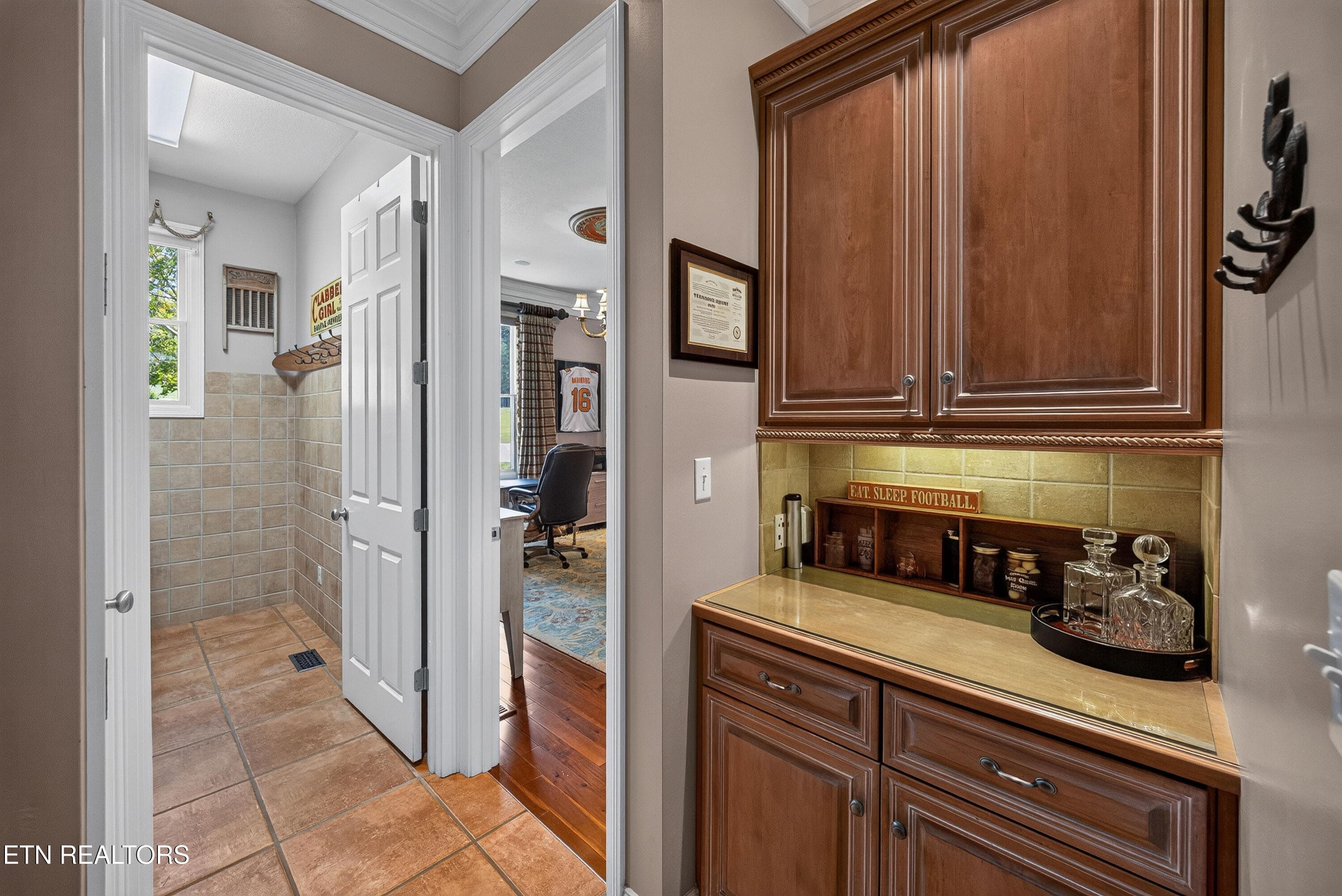 L40A0814 - 4262 Lake Meadow Way, Louisville, TN 37777, Louisville
