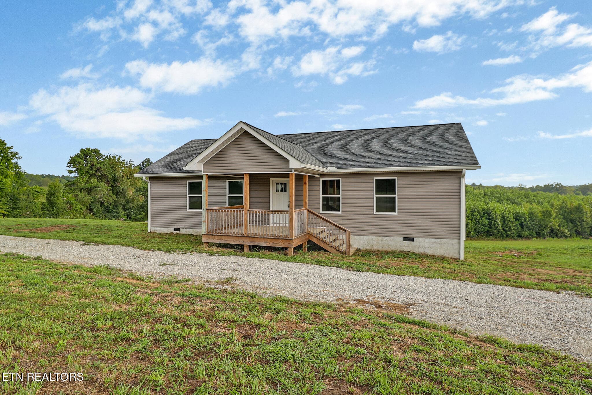 n44a6184-n44a6188 - 1081 Old Sunbright Rd, Jamestown, TN 38556