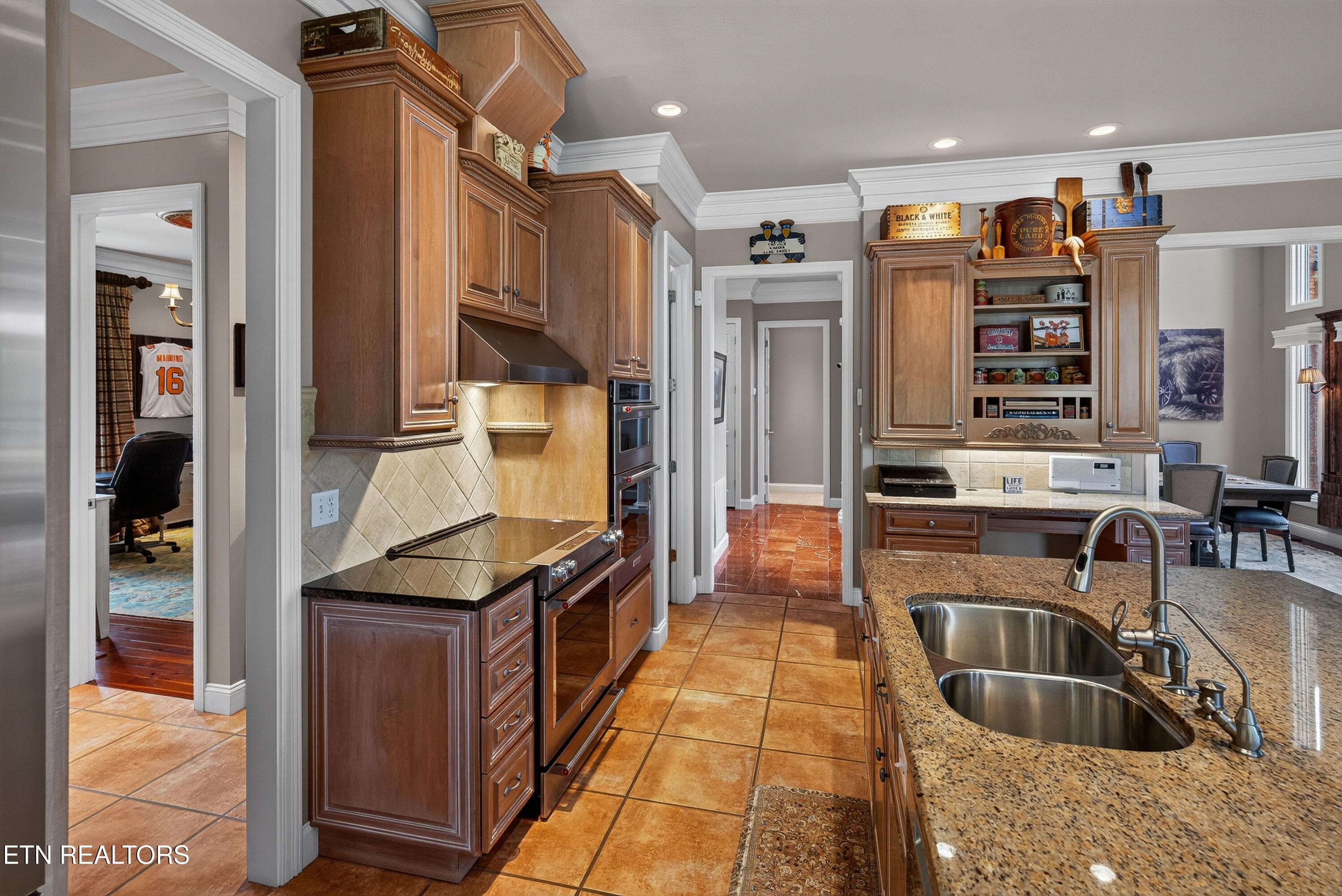 L40A0931 - 4262 Lake Meadow Way, Louisville, TN 37777, Louisville