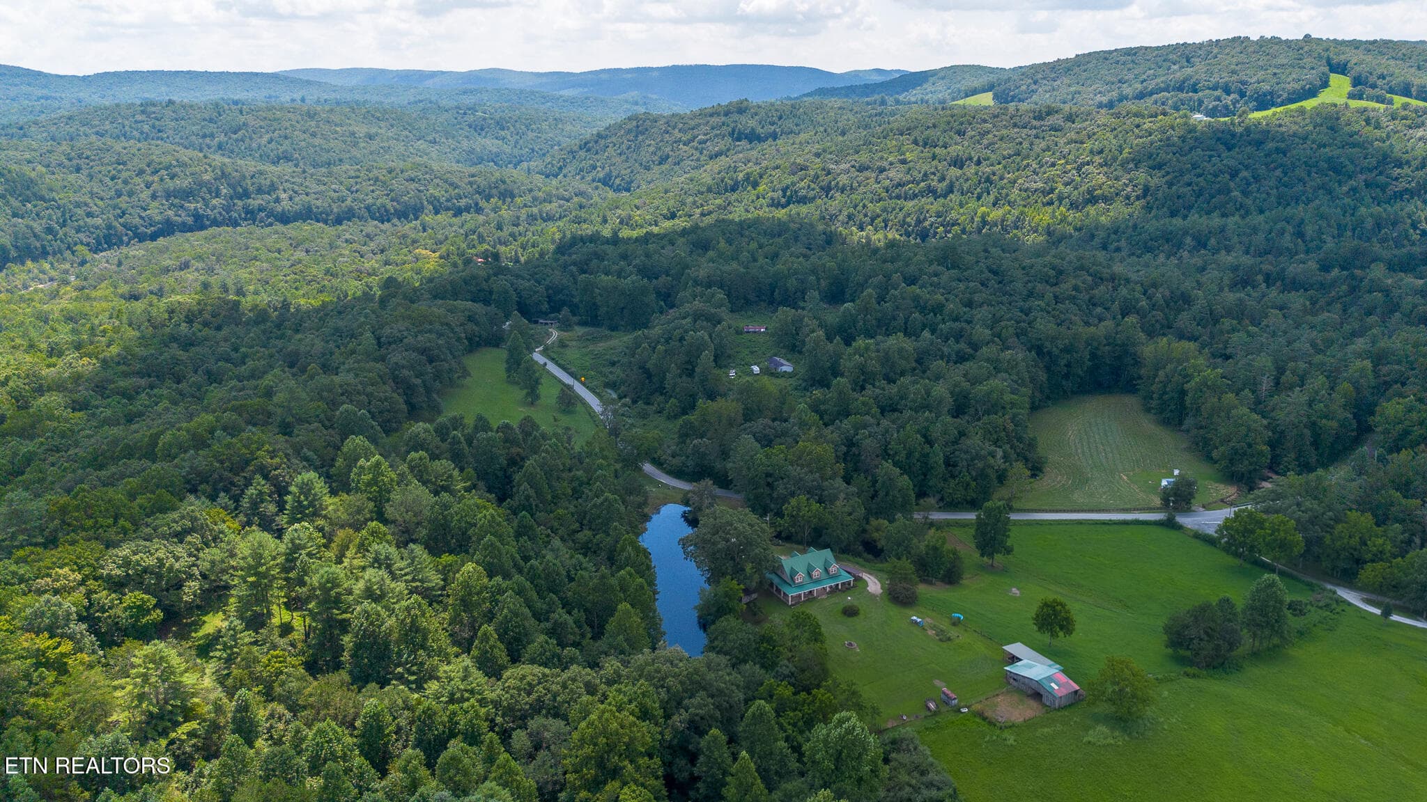 DJI_0269-HDR - 2020 Deermont Rd, Oakdale, TN 37829