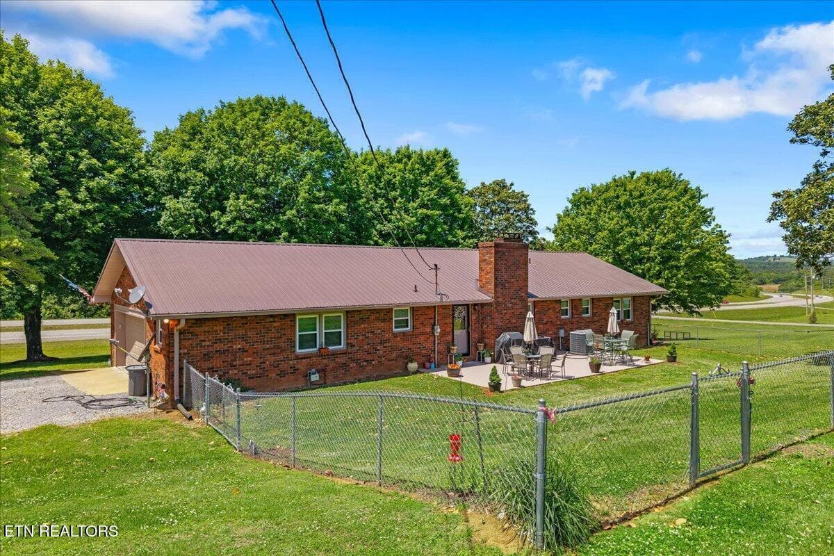 42 - 2065 Highway 30E 2.34AC, Athens, TN 37303