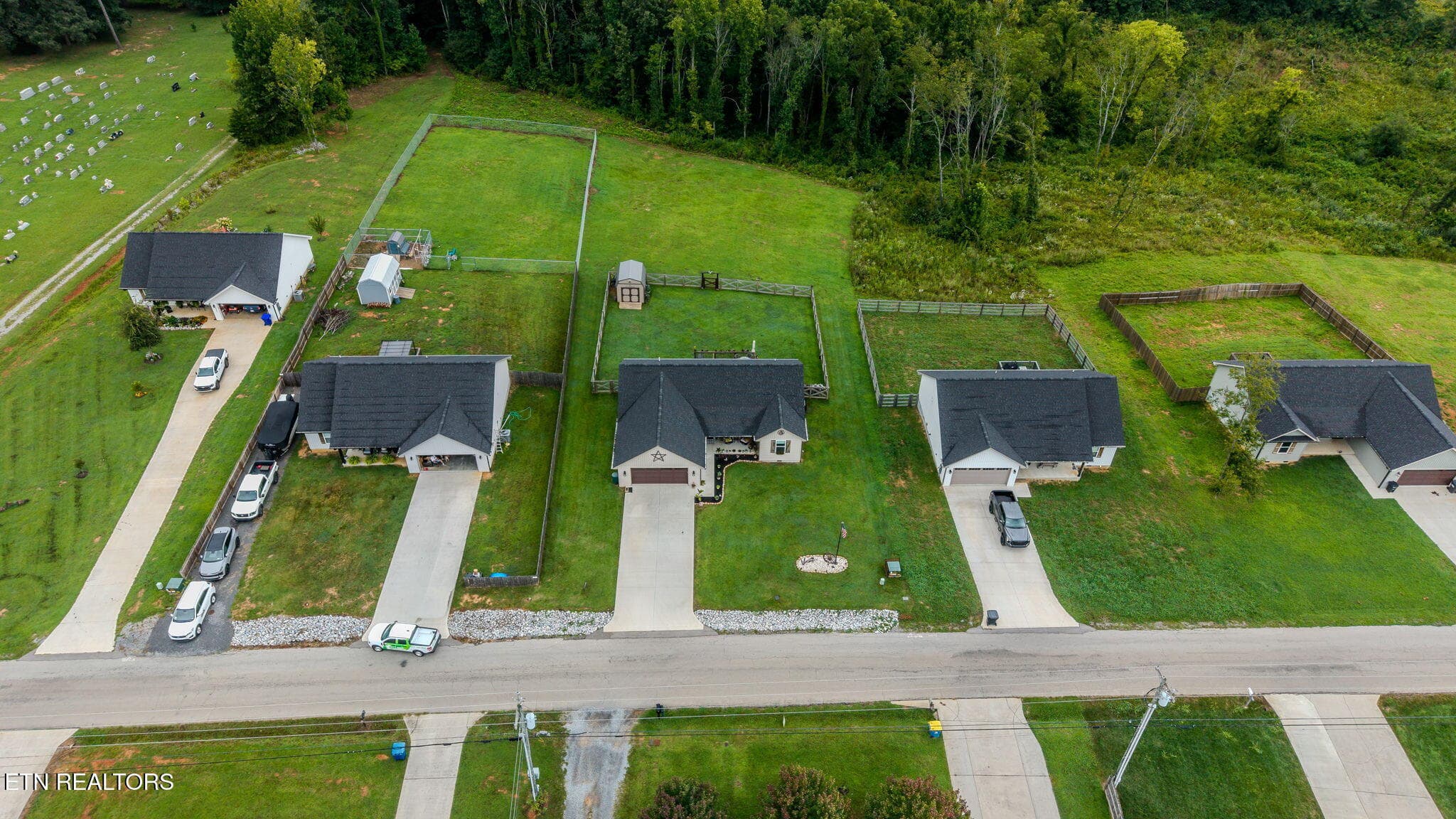 2-web-or-mls-6231-lanier-rd - 6231 Lanier Rd, Maryville, TN 37801