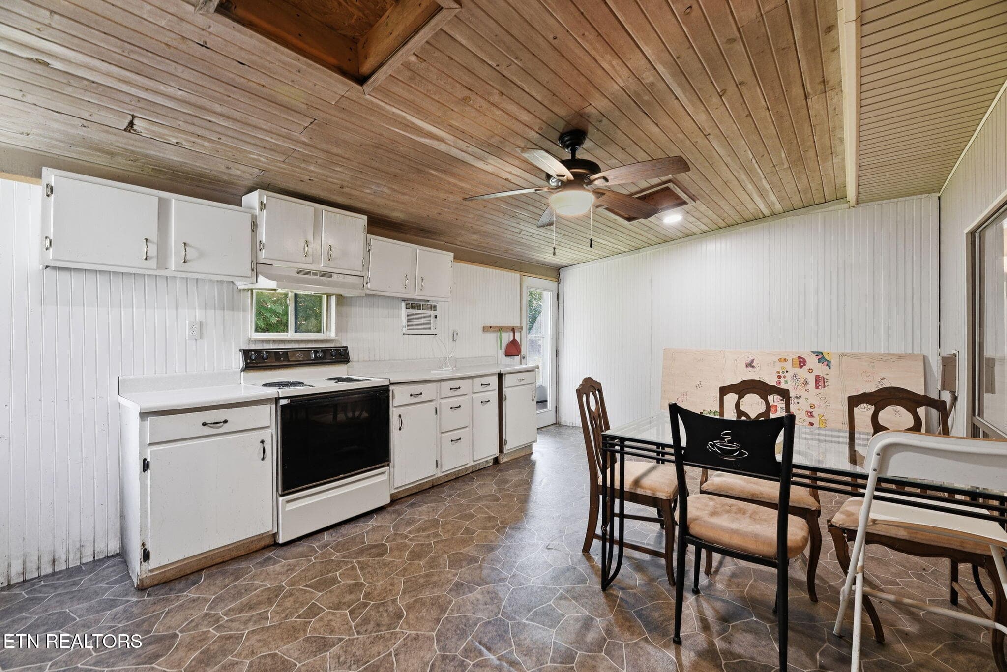 31-web-or-mls-DSC_0658 - 70 Valley Forge Drive, Oak Ridge, TN 37830