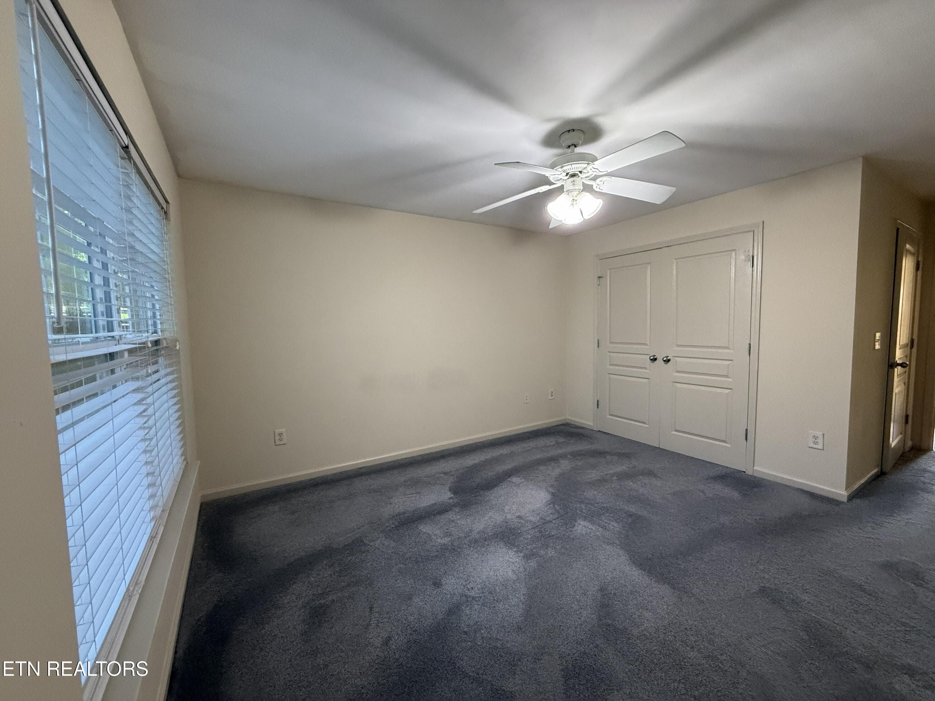 Bed B1 - 3831 Cherokee Woods Way 102, Knoxville, TN 37920, Knoxville