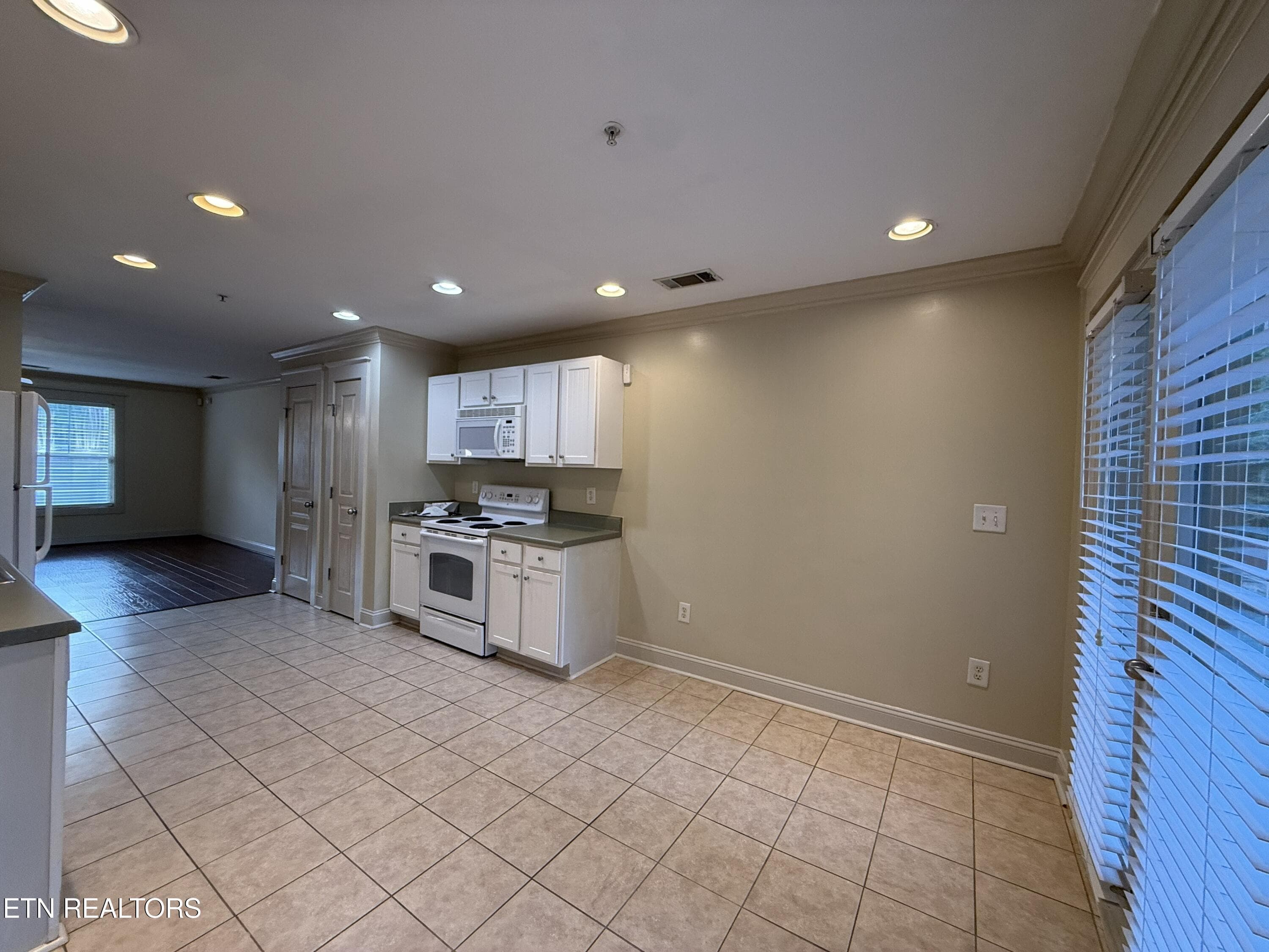 Dining Room - 3831 Cherokee Woods Way 102, Knoxville, TN 37920, Knoxville