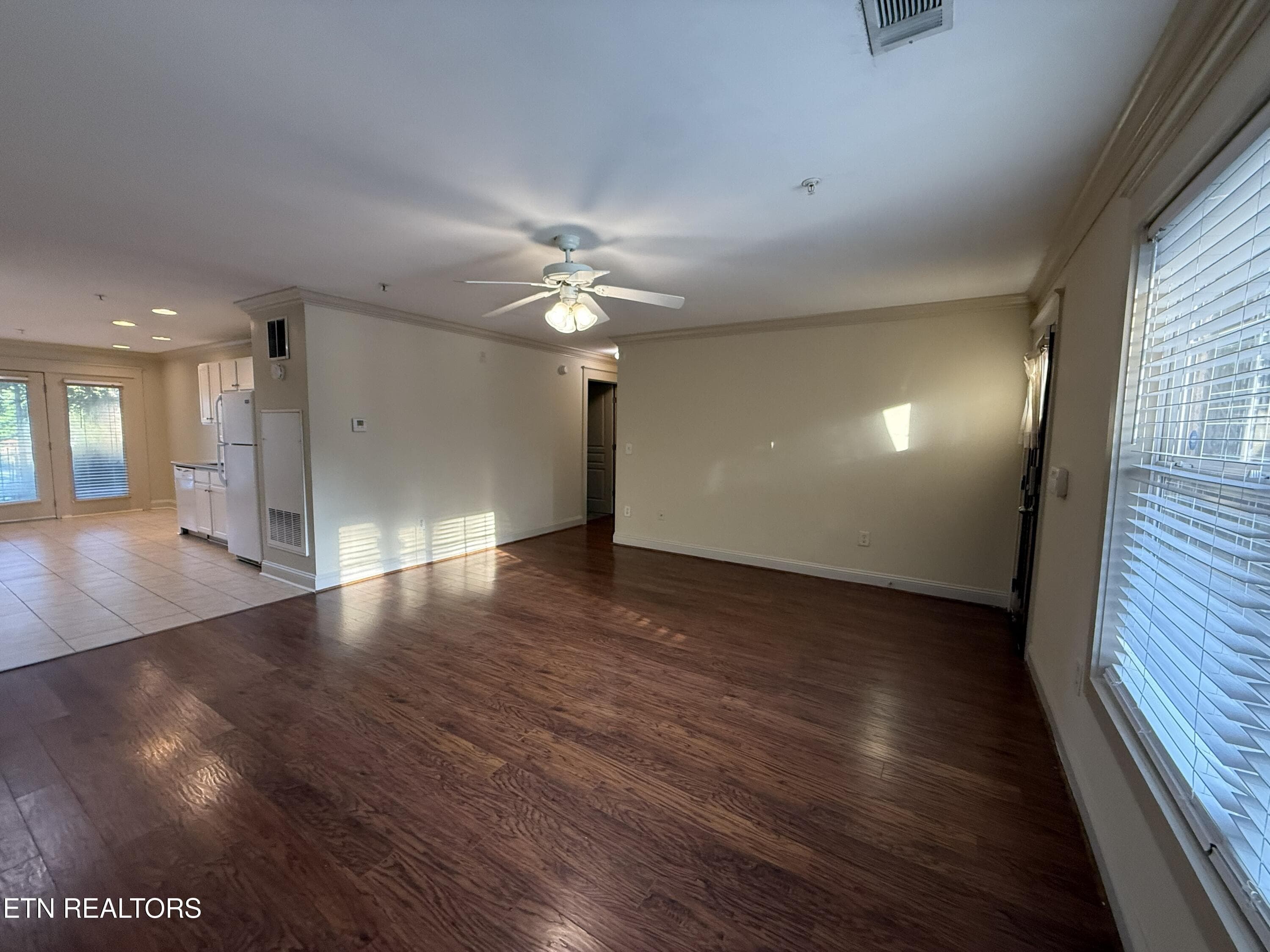 Living Room3 - 3831 Cherokee Woods Way 102, Knoxville, TN 37920, Knoxville
